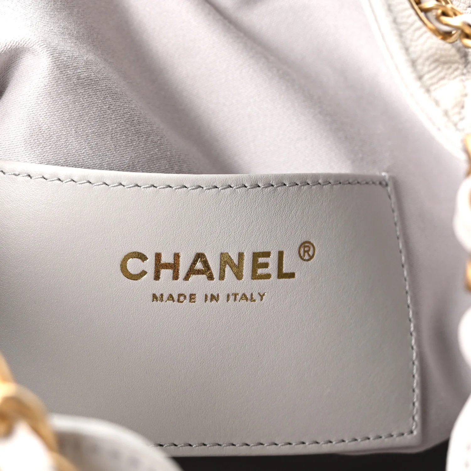 Caviar Quilted Medium Chanel 25 Handbag Light Gray - Image 7