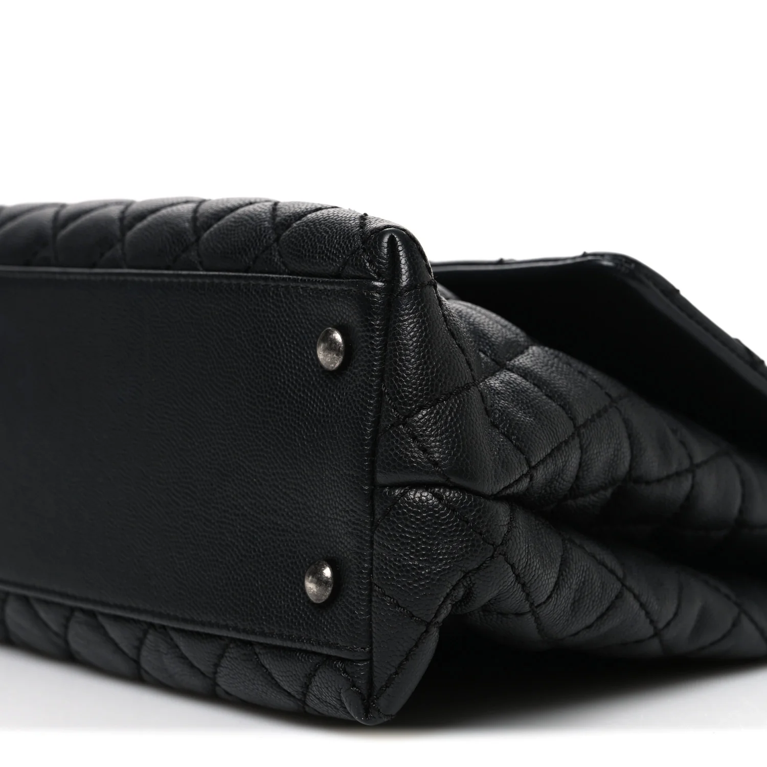 Caviar Quilted Medium Coco Handle Flap Black - Image 10