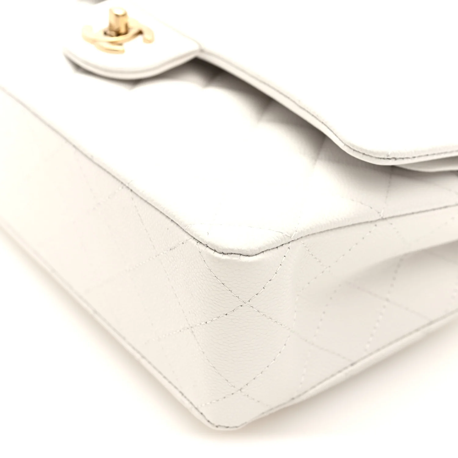 Caviar Quilted Medium Double Flap White - Image 11