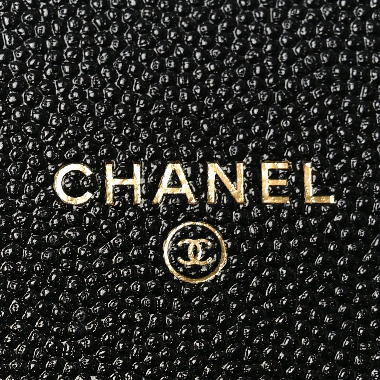Caviar Quilted Medium Golden Class Pouch Black - Image 6
