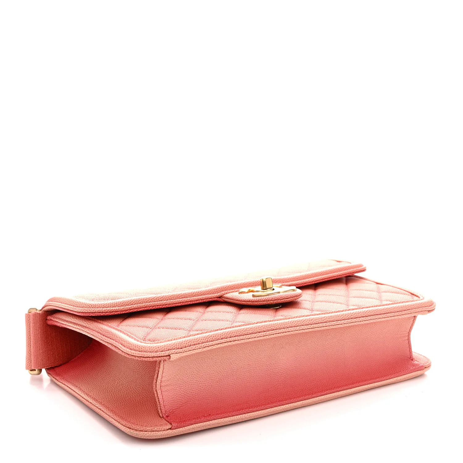Caviar Quilted Medium Sunset On The Sea Flap Coral - Image 4
