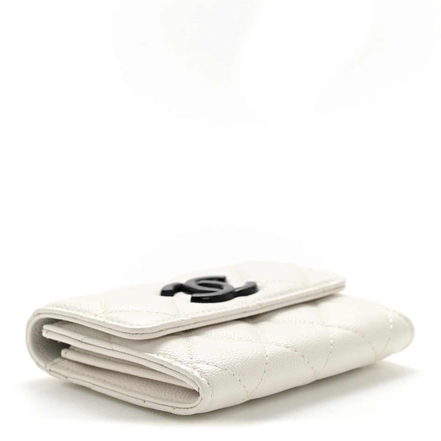 Caviar Quilted My Everything Flap Card Holder Wallet White Black - Image 4