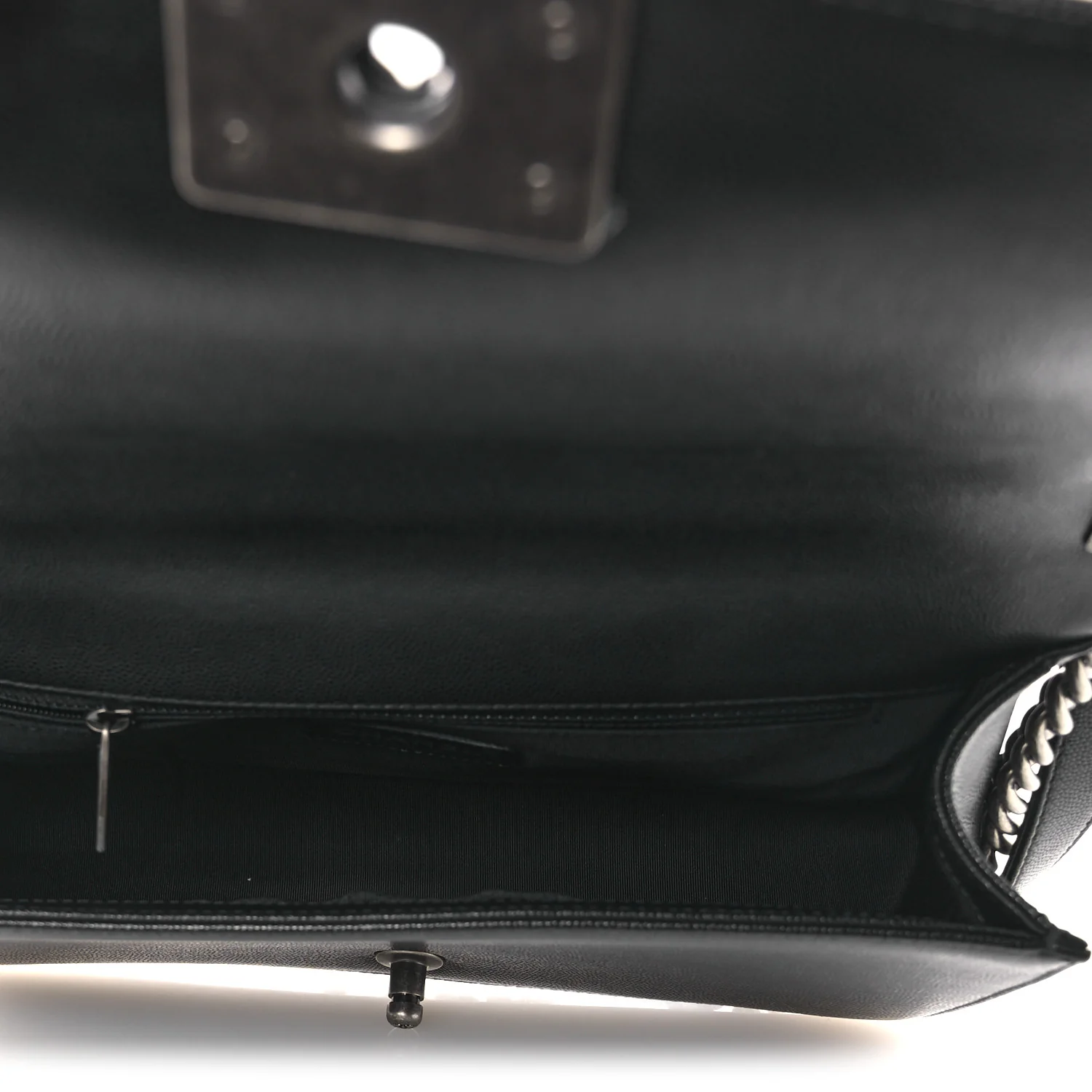Caviar Quilted New Medium Boy Flap Black - Image 5