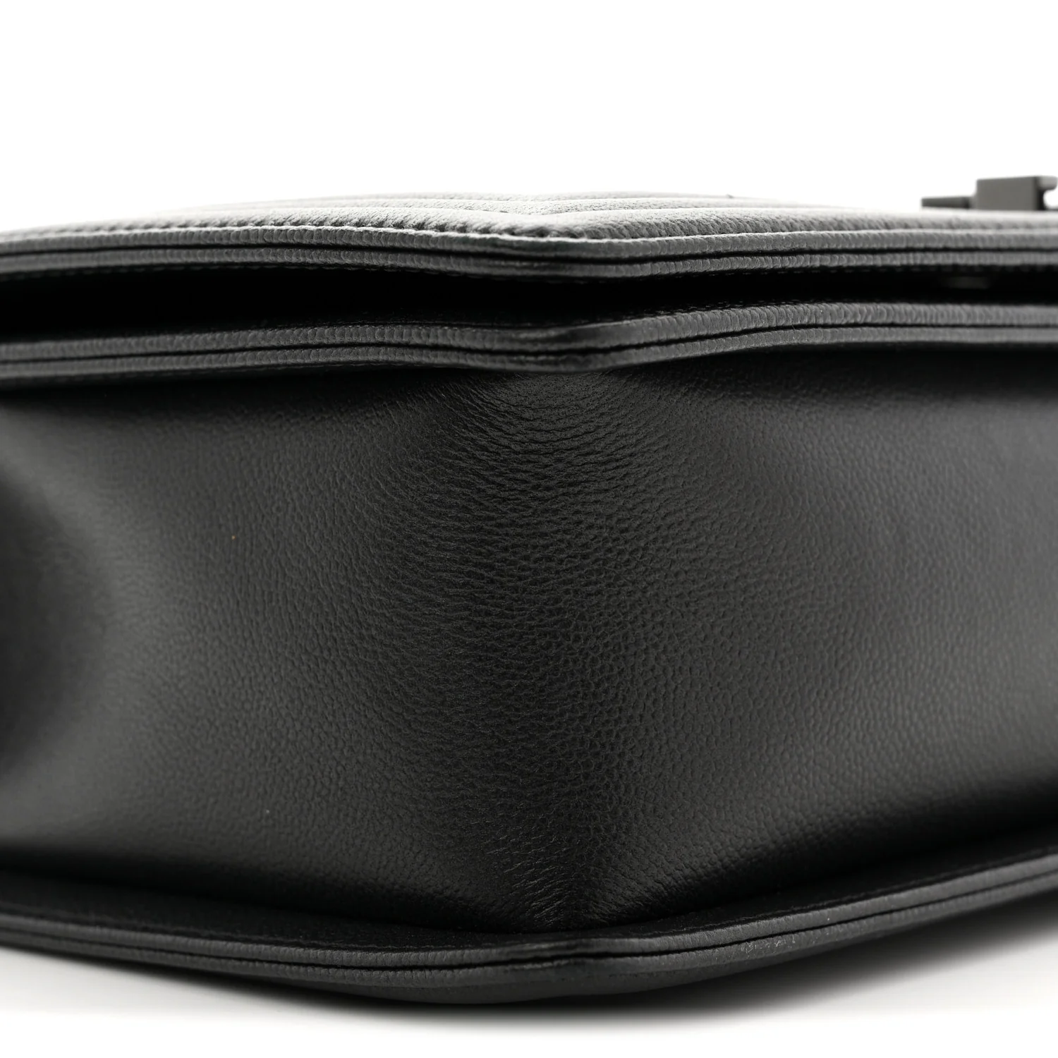 Caviar Quilted New Medium Boy Flap So Black - Image 9