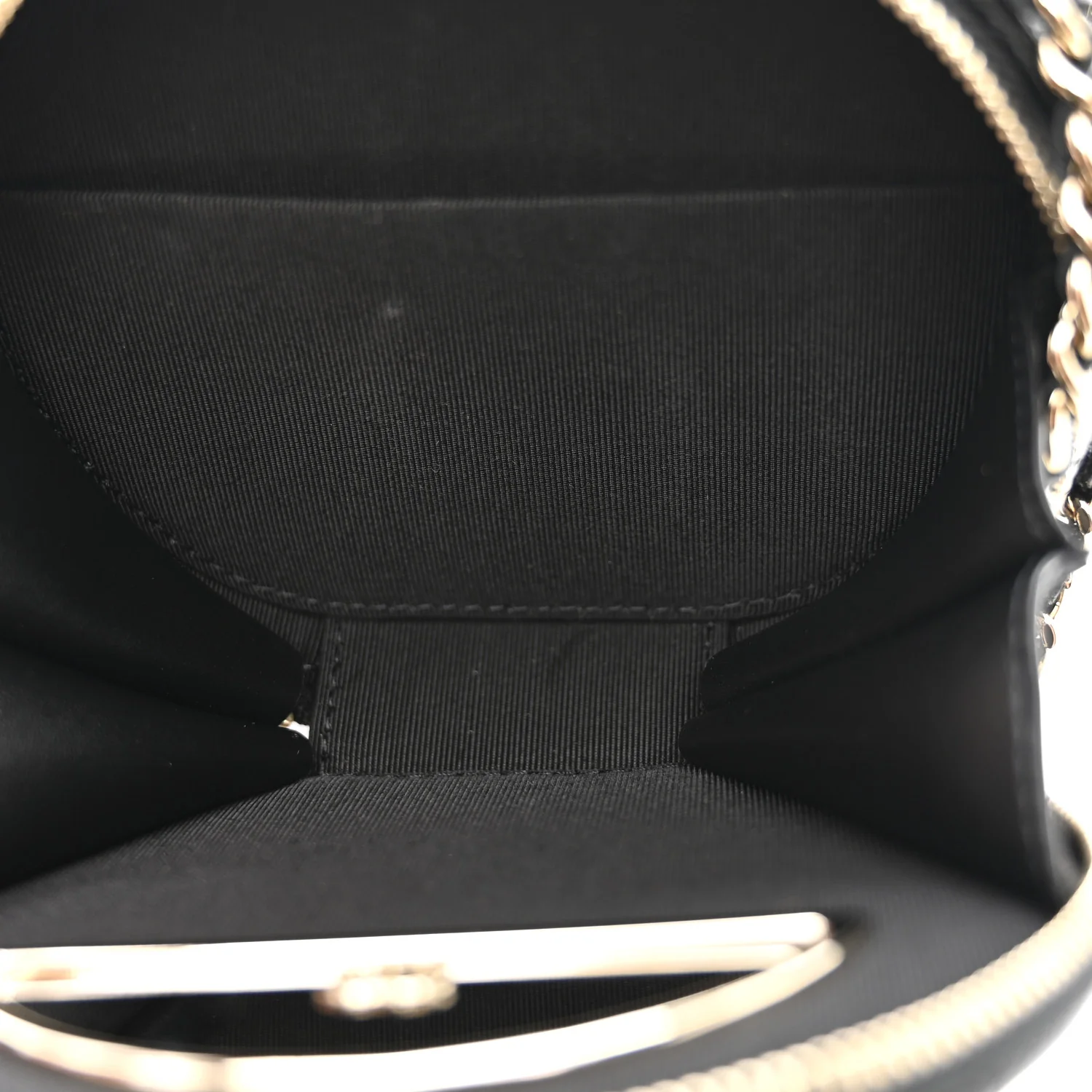 Caviar Quilted Round Handle With Care Vanity With Chain Black - Image 5