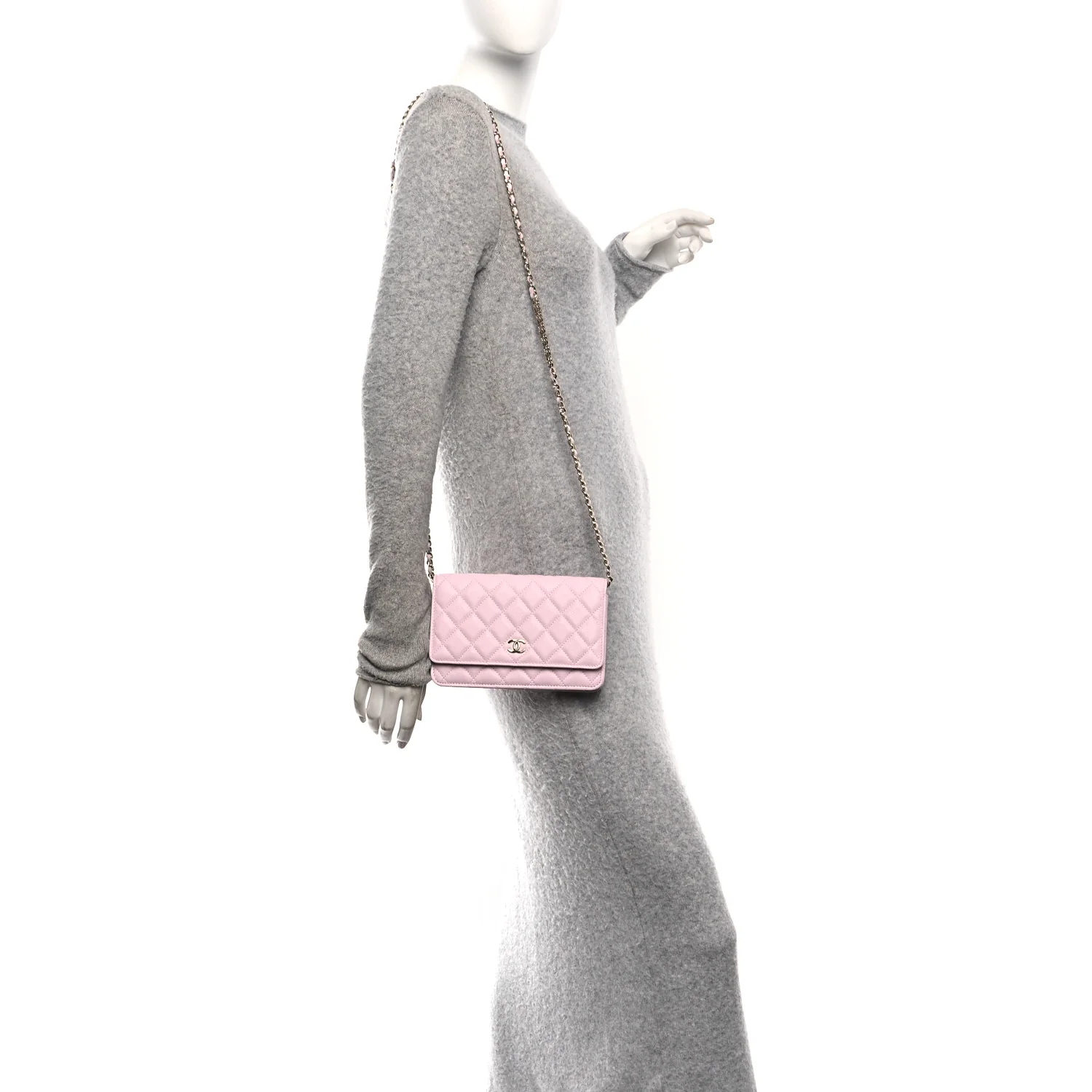 Caviar Quilted Tiny CC Wallet On Chain WOC Light Pink - Image 2