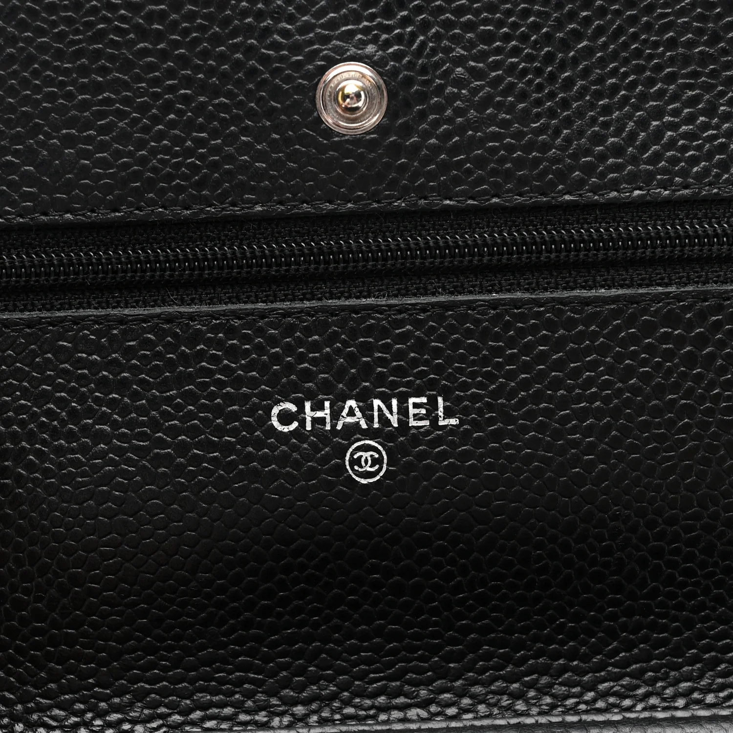 Caviar Quilted Wallet on Chain WOC Black - Image 6