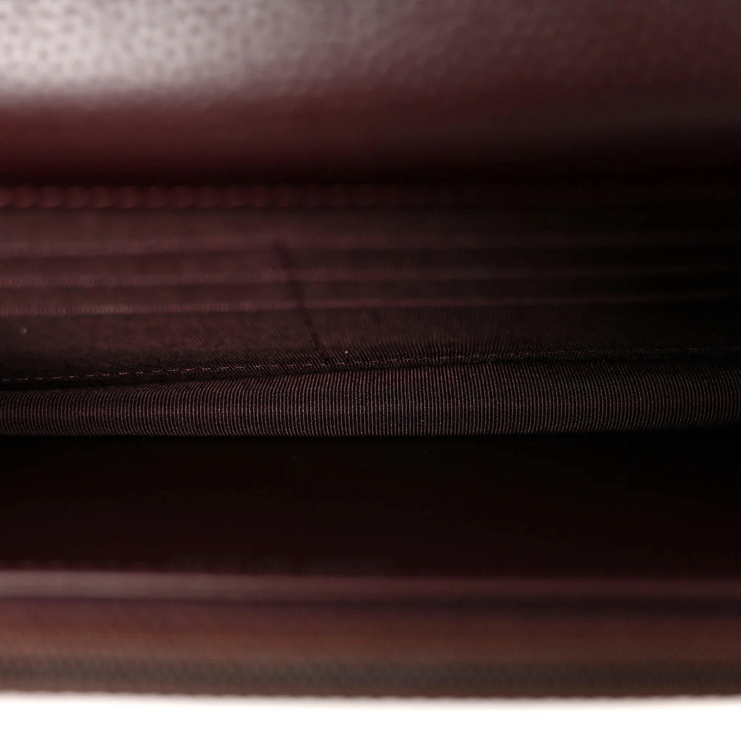 Caviar Quilted Wallet on Chain WOC Burgundy - Image 5