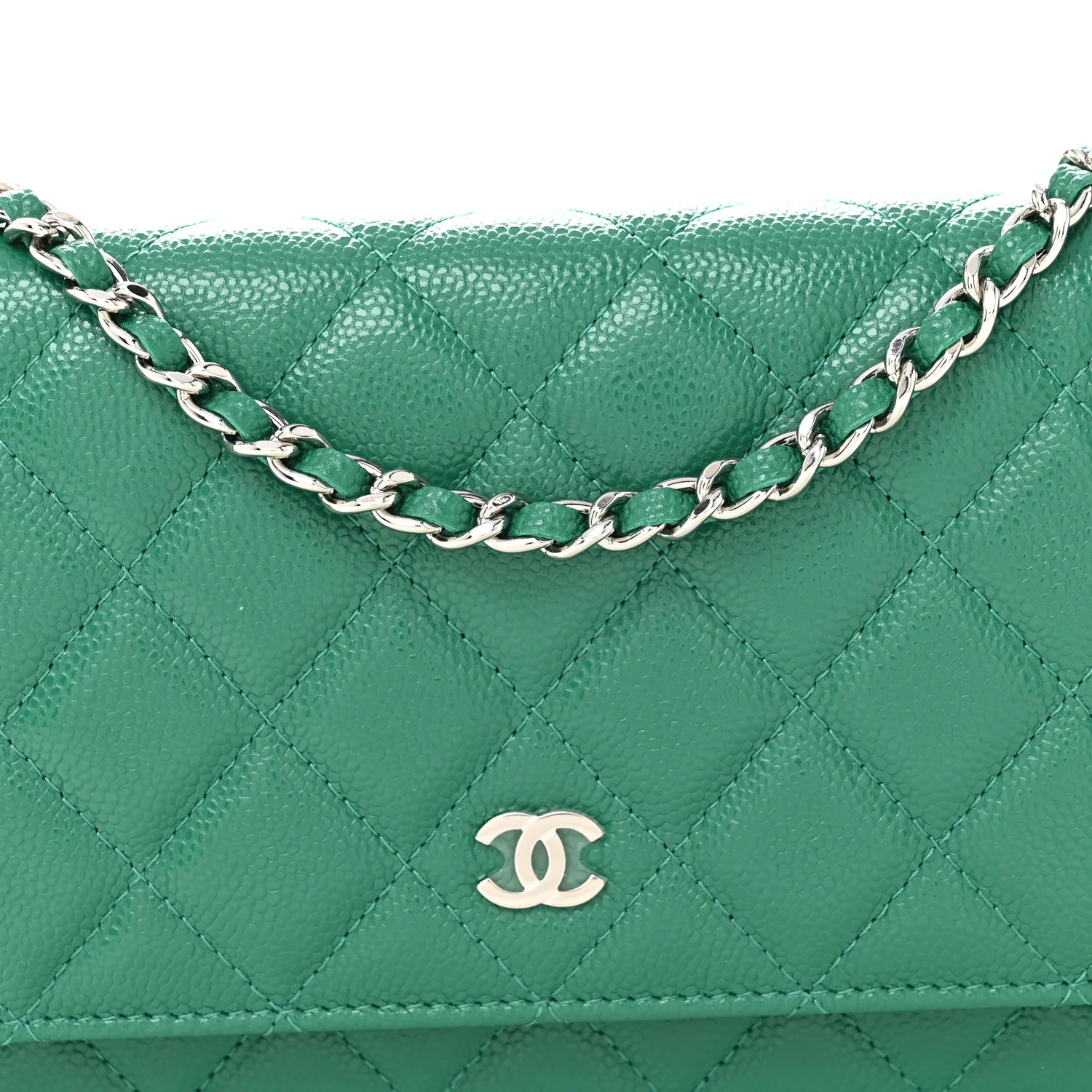 Caviar Quilted Wallet On Chain WOC Green - Image 9