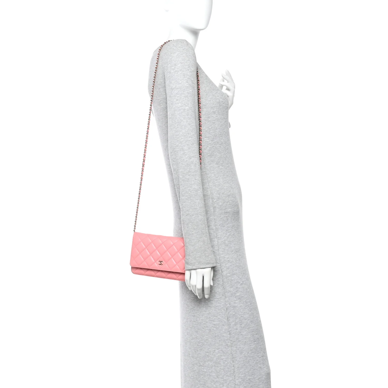 Caviar Quilted Wallet on Chain WOC Pink - Image 2