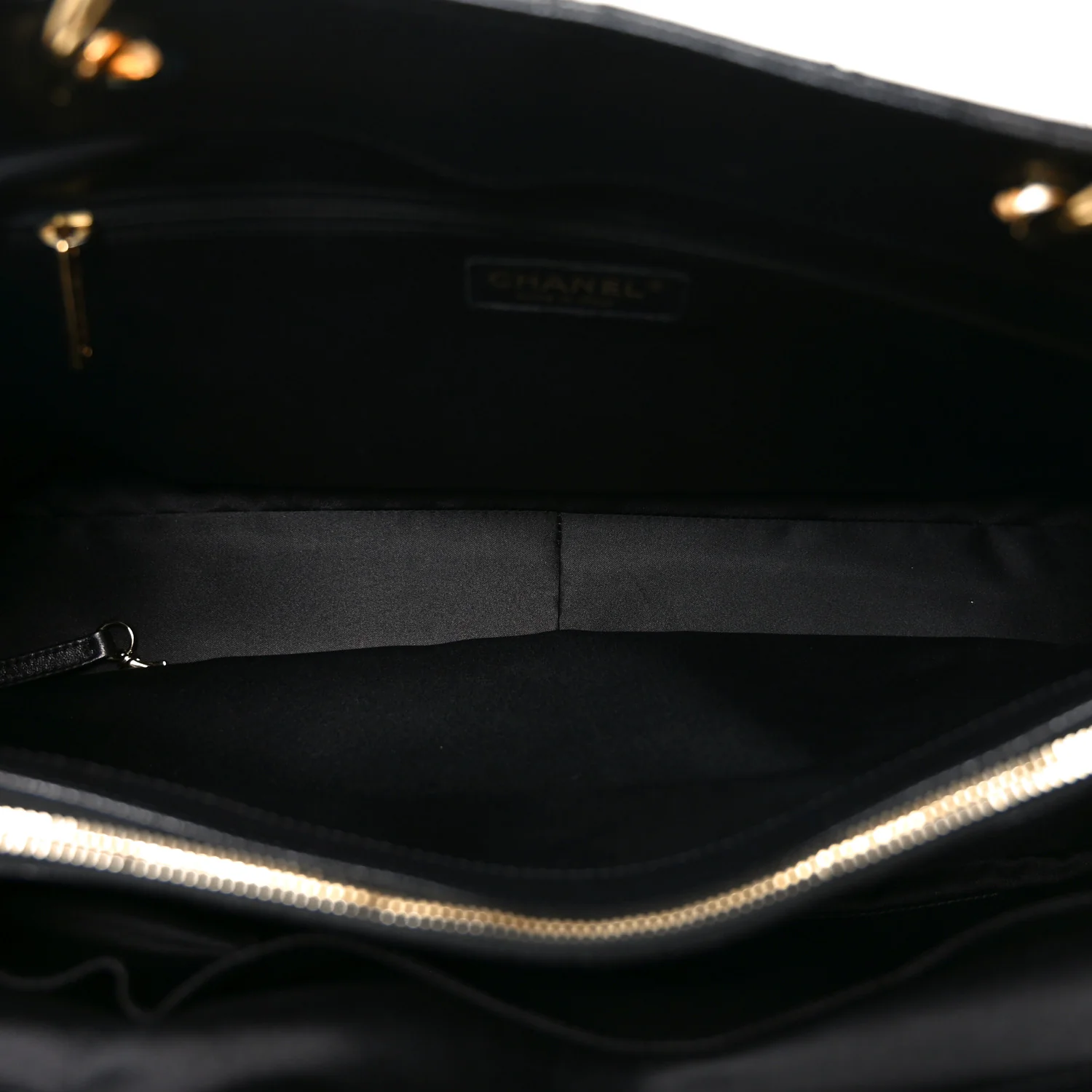 Caviar Quilted XL Grand Shopping Tote GST Black - Image 5