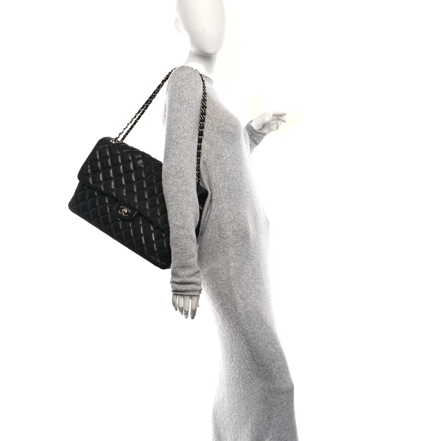 Caviar Quilted XXL Travel Flap Bag Black - Image 2