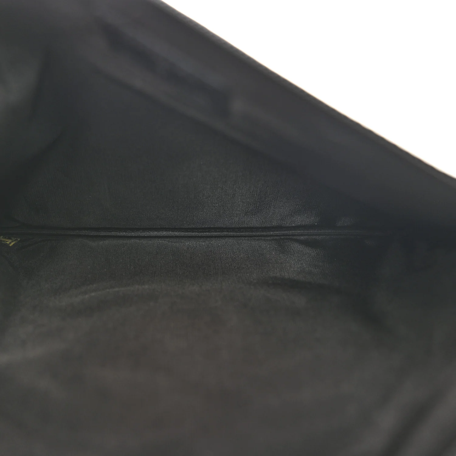 Caviar Timeless CC Cosmetic Pouch Black - Image 5