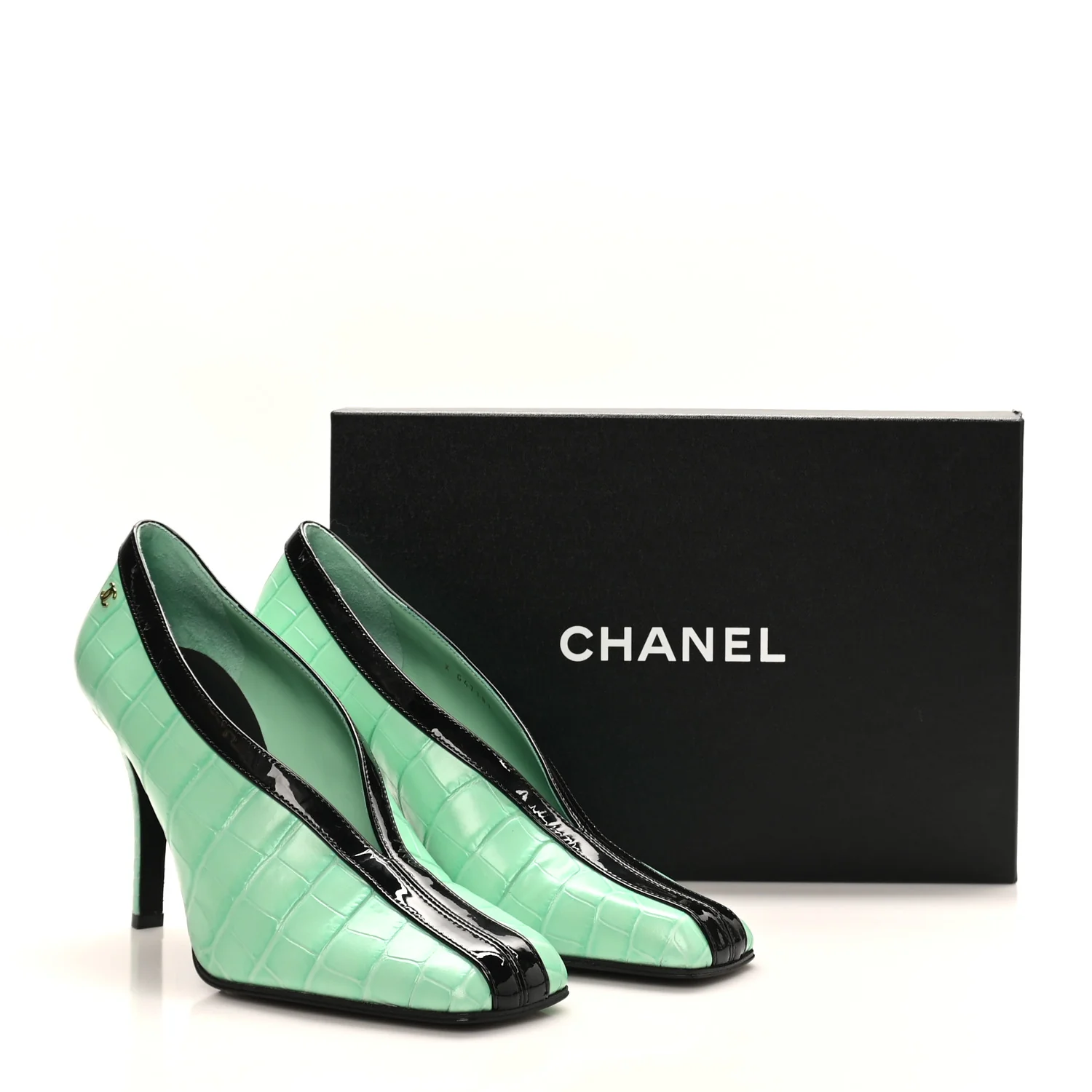 Crocodile Embossed Patent Calfskin Pumps 39.5 Green Black - Image 20