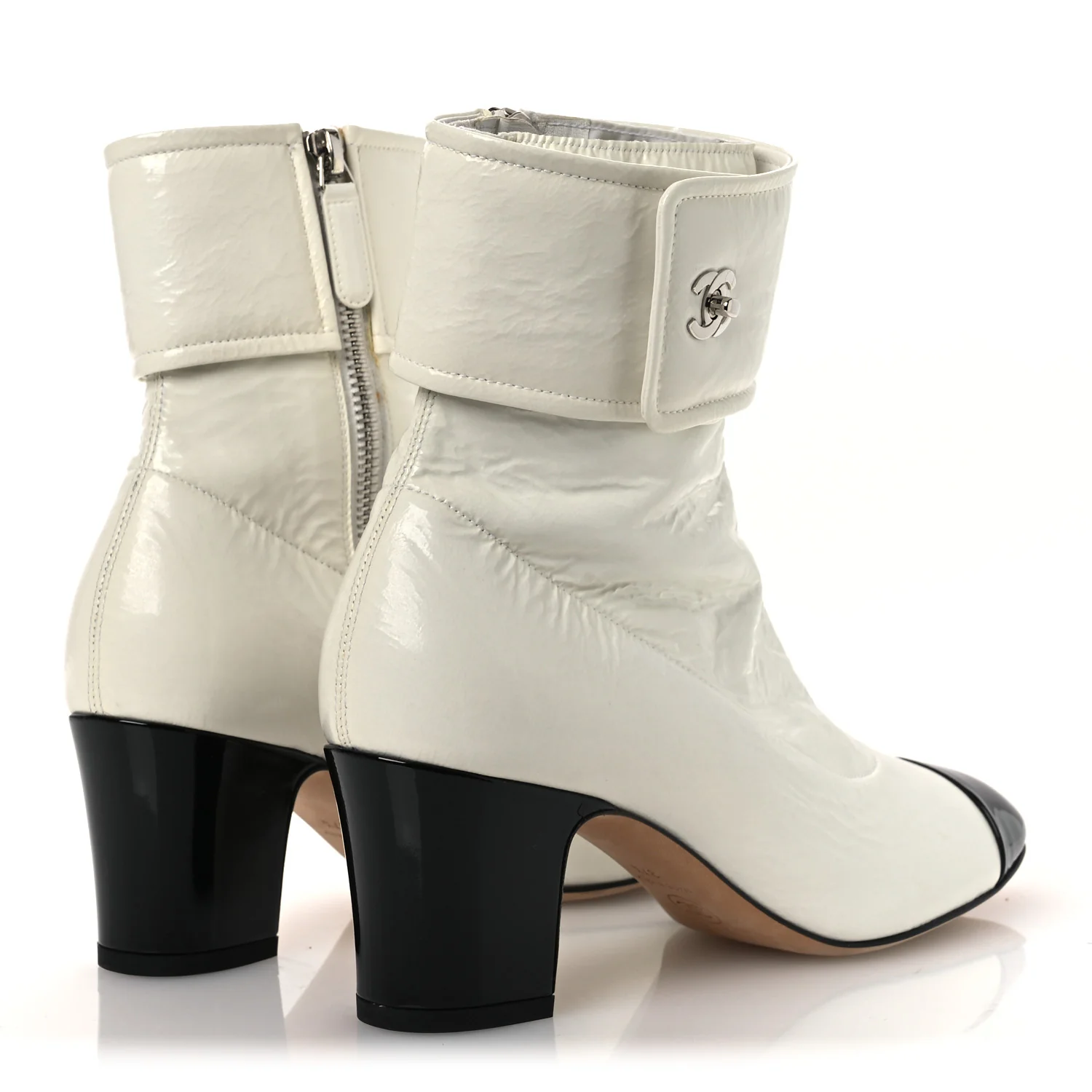 Crumpled Patent Calfskin Cap Toe CC Turnlock Ankle Short Boots 37.5 Ivory Black - Image 5