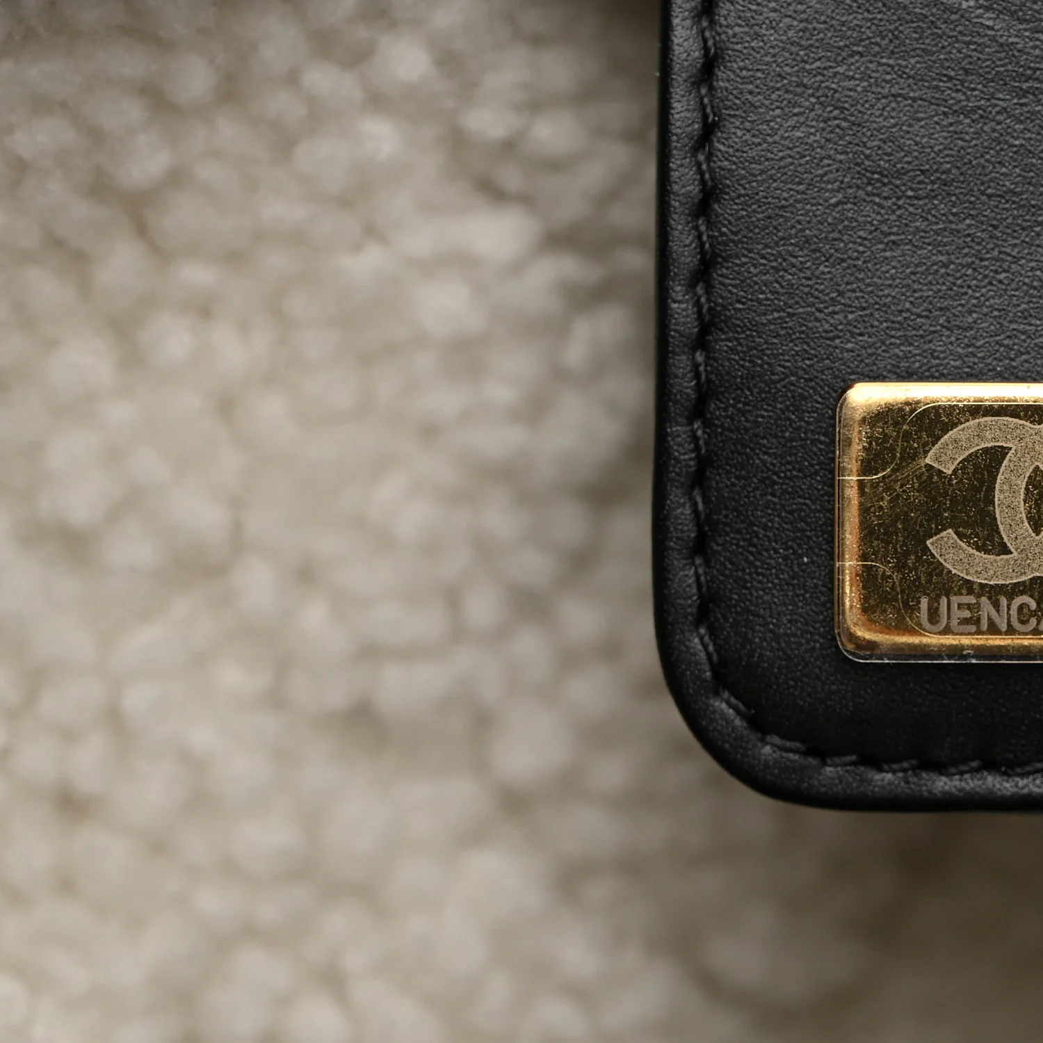 Crumpled Sheepskin Shearling Quilted Small Chanel 25 Handbag Black White - Image 7