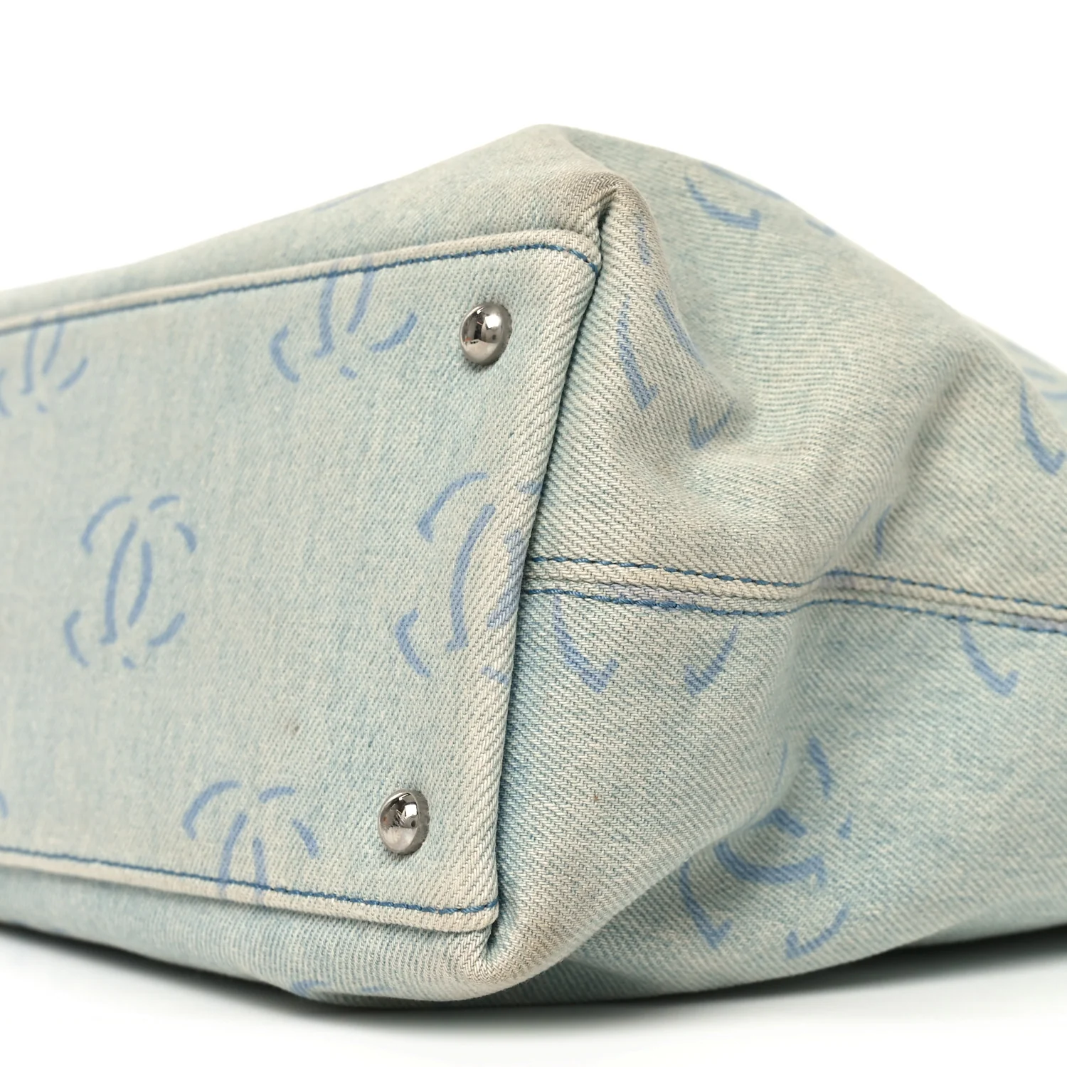 Denim Large CC Tote Light Blue - Image 18