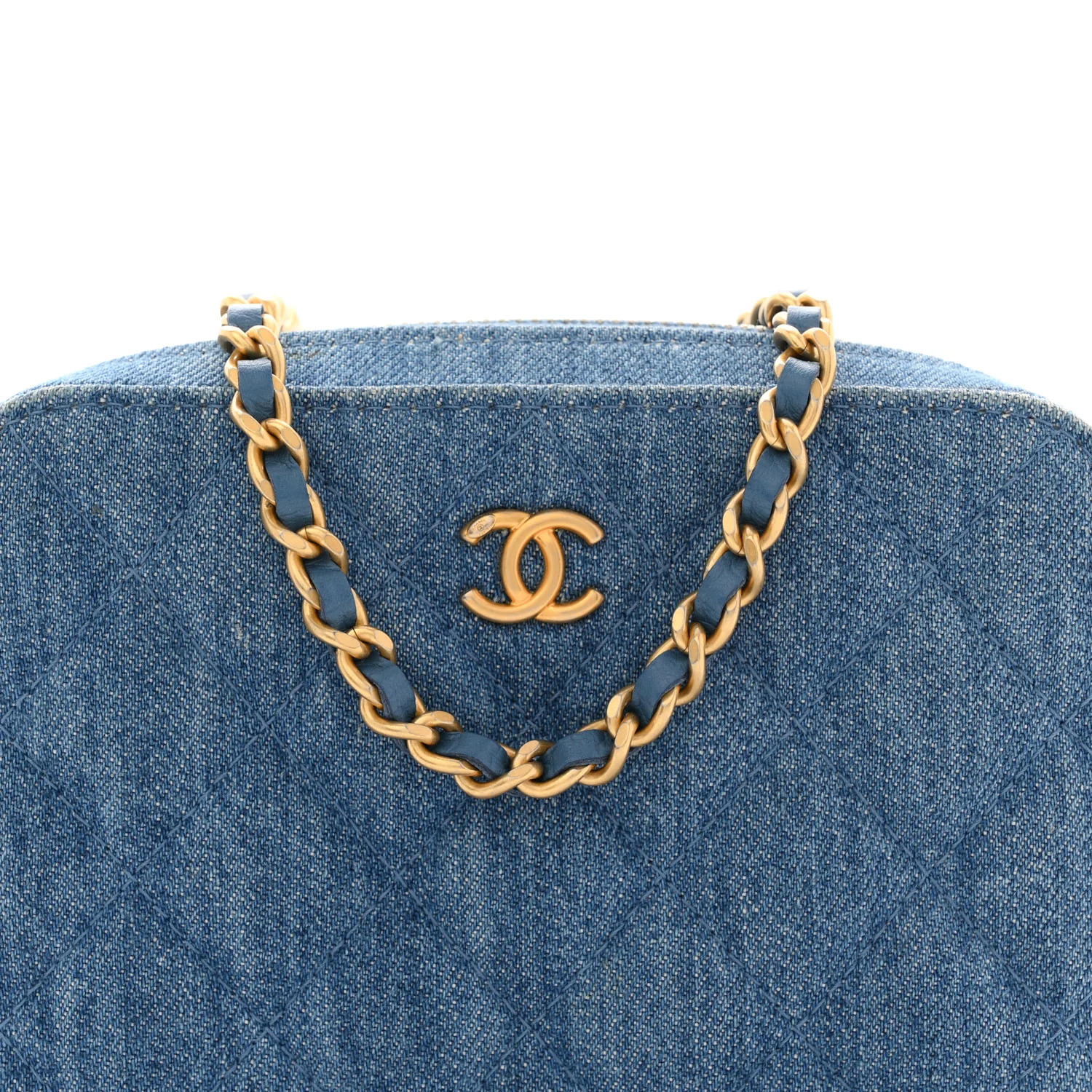 Denim Quilted CC Pearl Crush Camera Case Blue - Image 8