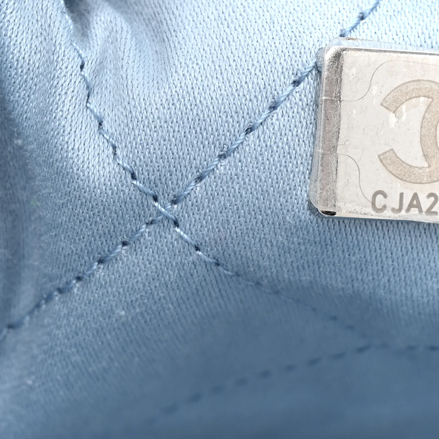 Denim Quilted Chanel 22 Light Blue - Image 7