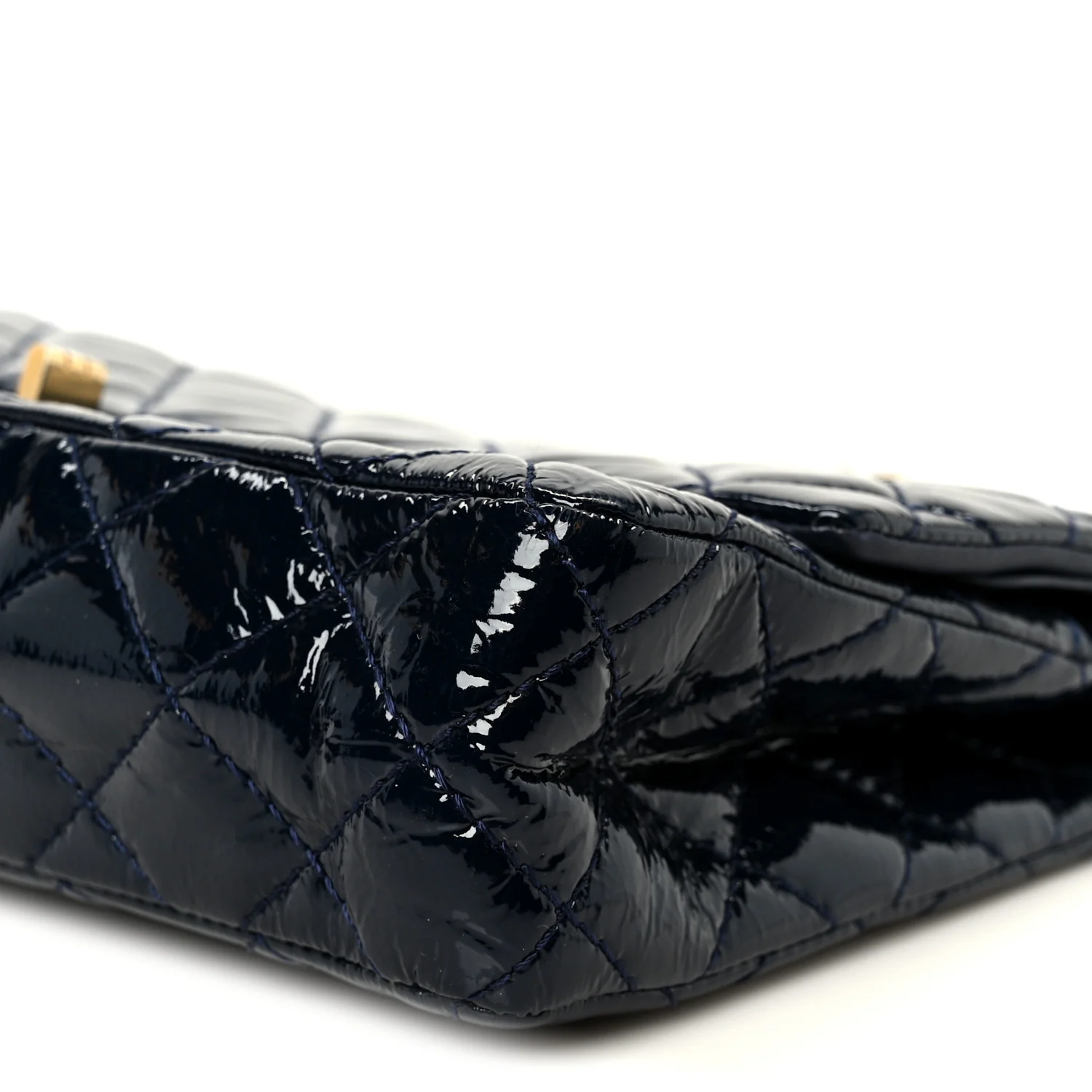 Distressed Patent Quilted 2.55 Reissue 226 Flap Blue - Image 10