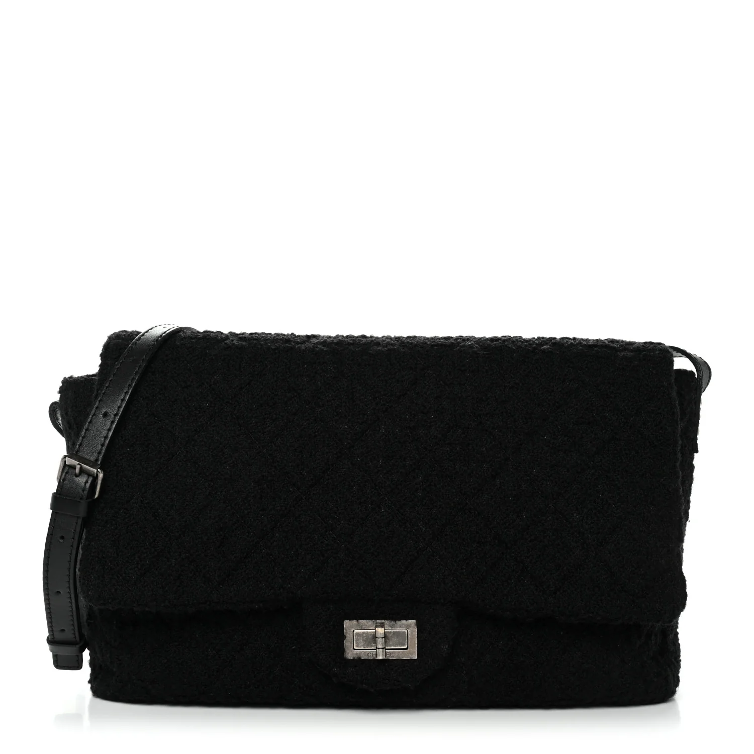Easy Tweed Jumbo Reissue Messenger Flap Black - Image 2