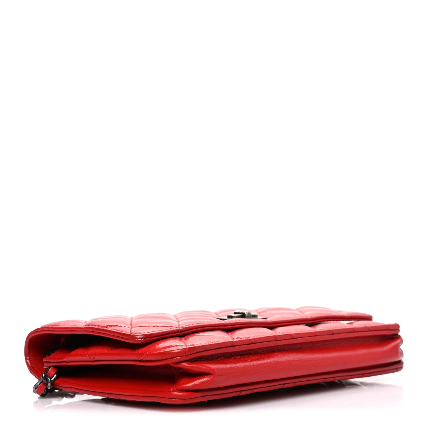 Glazed Calfskin Quilted Reissue Wallet On Chain WOC Red - Image 4