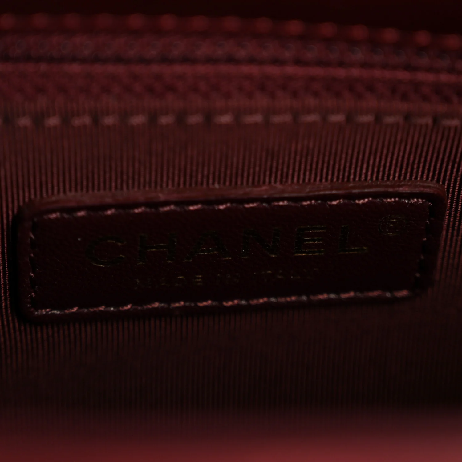 Glazed Calfskin Quilted Small Gold Bar Tote Red - Image 6