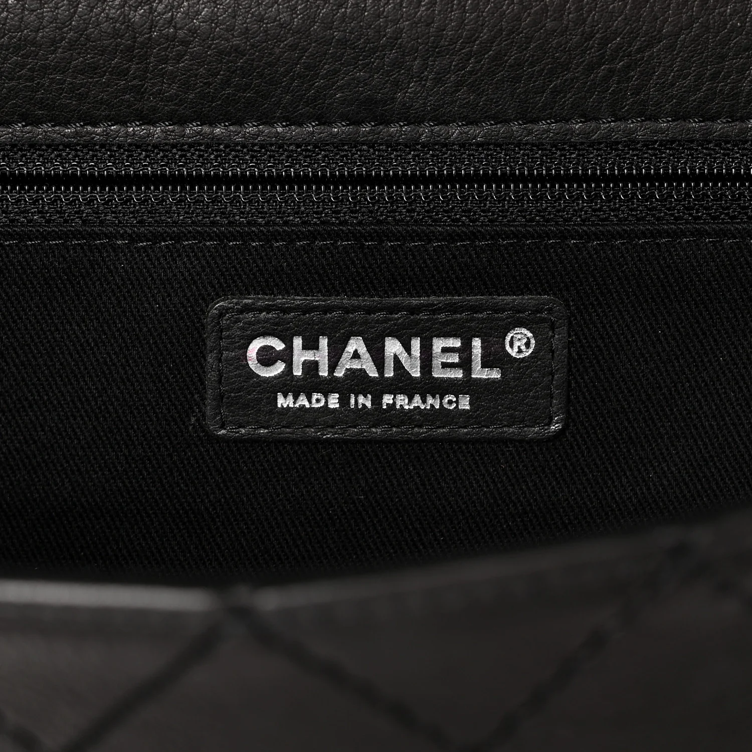 Goatskin Quilted Paris Dallas Saddle Bag Black - Image 9