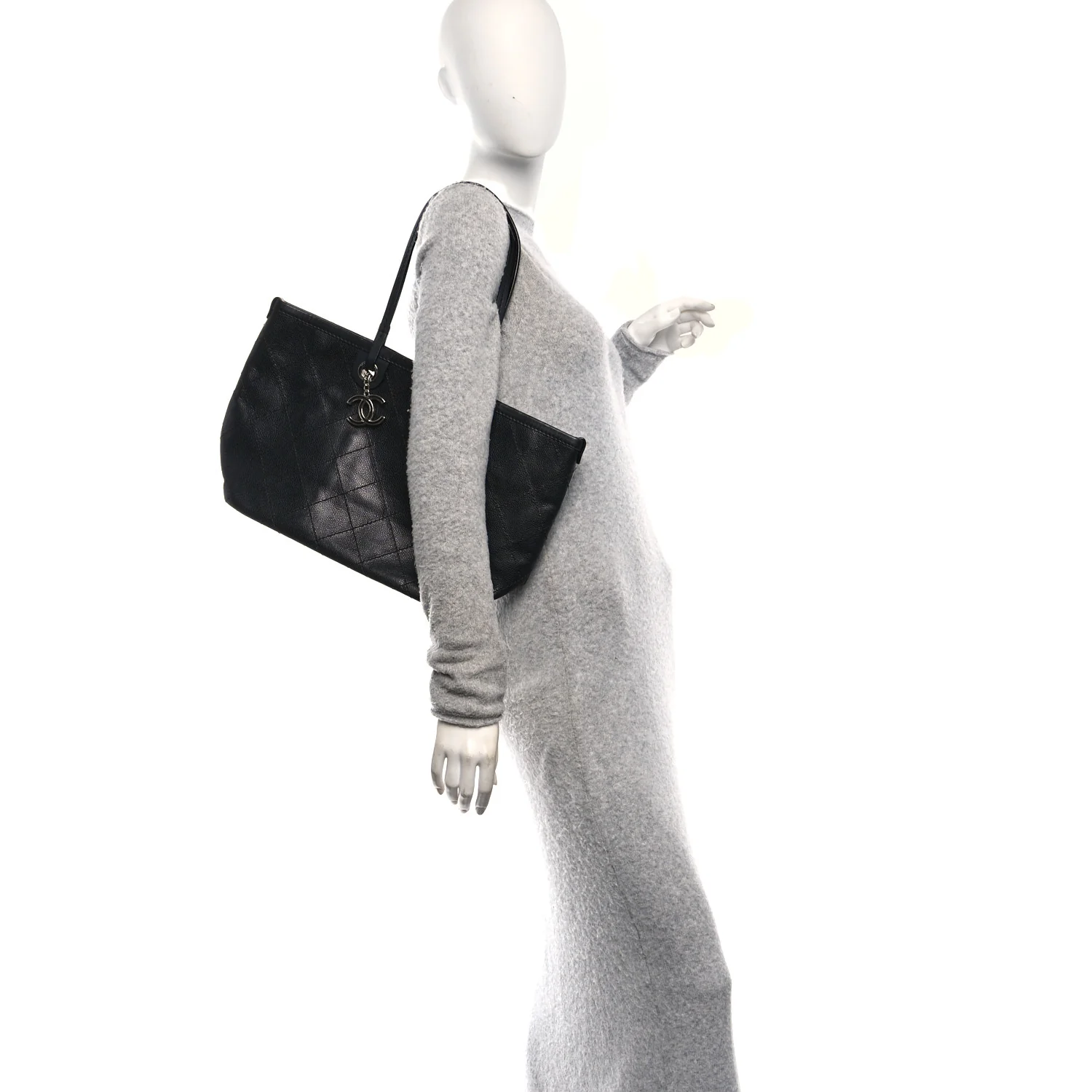 Grained Calfskin Shopping Fever Tote Black - Image 2