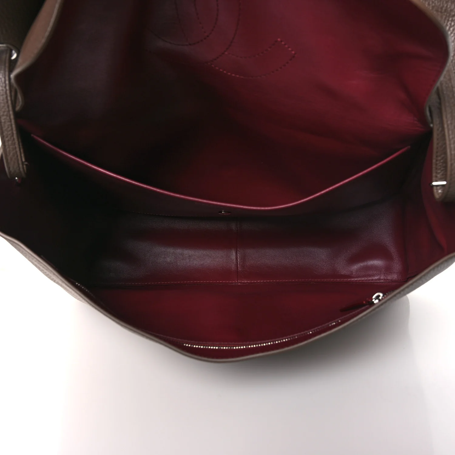 Grained Calfskin Souplissimo Maxi Flap Light Brown - Image 4