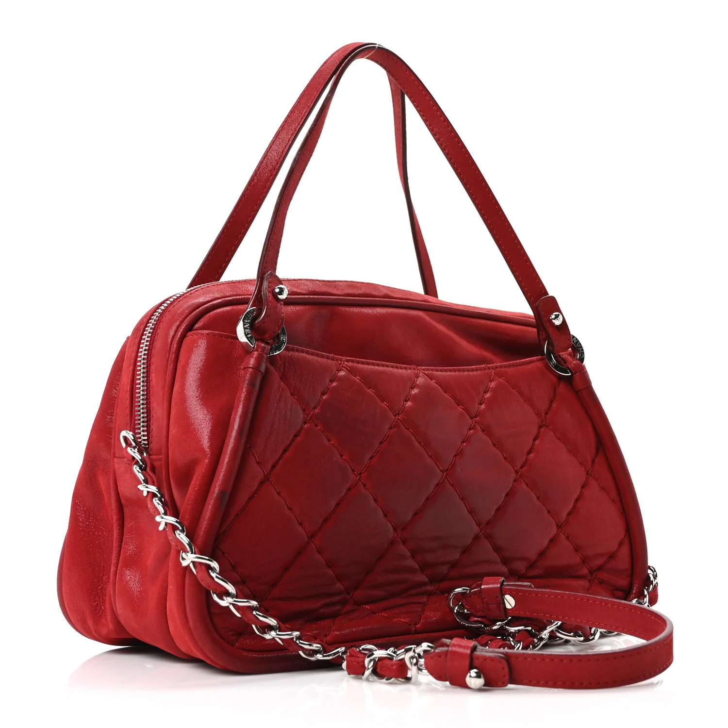 Iridescent Calfskin Quilted Relax CC Camera Case Red - Image 5