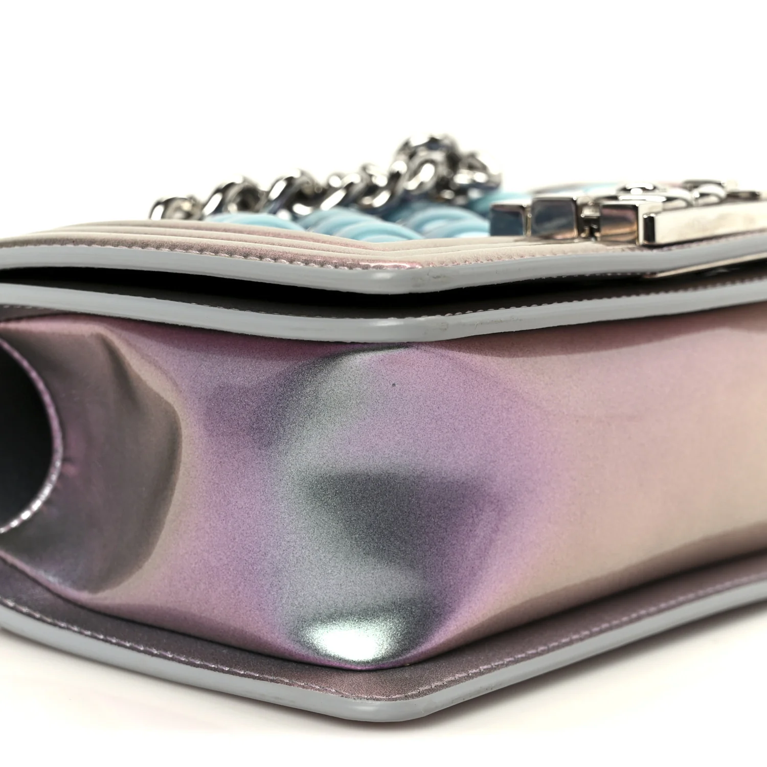 Iridescent Patent Calfskin PVC Quilted Small Boy Flap Light Purple - Image 9