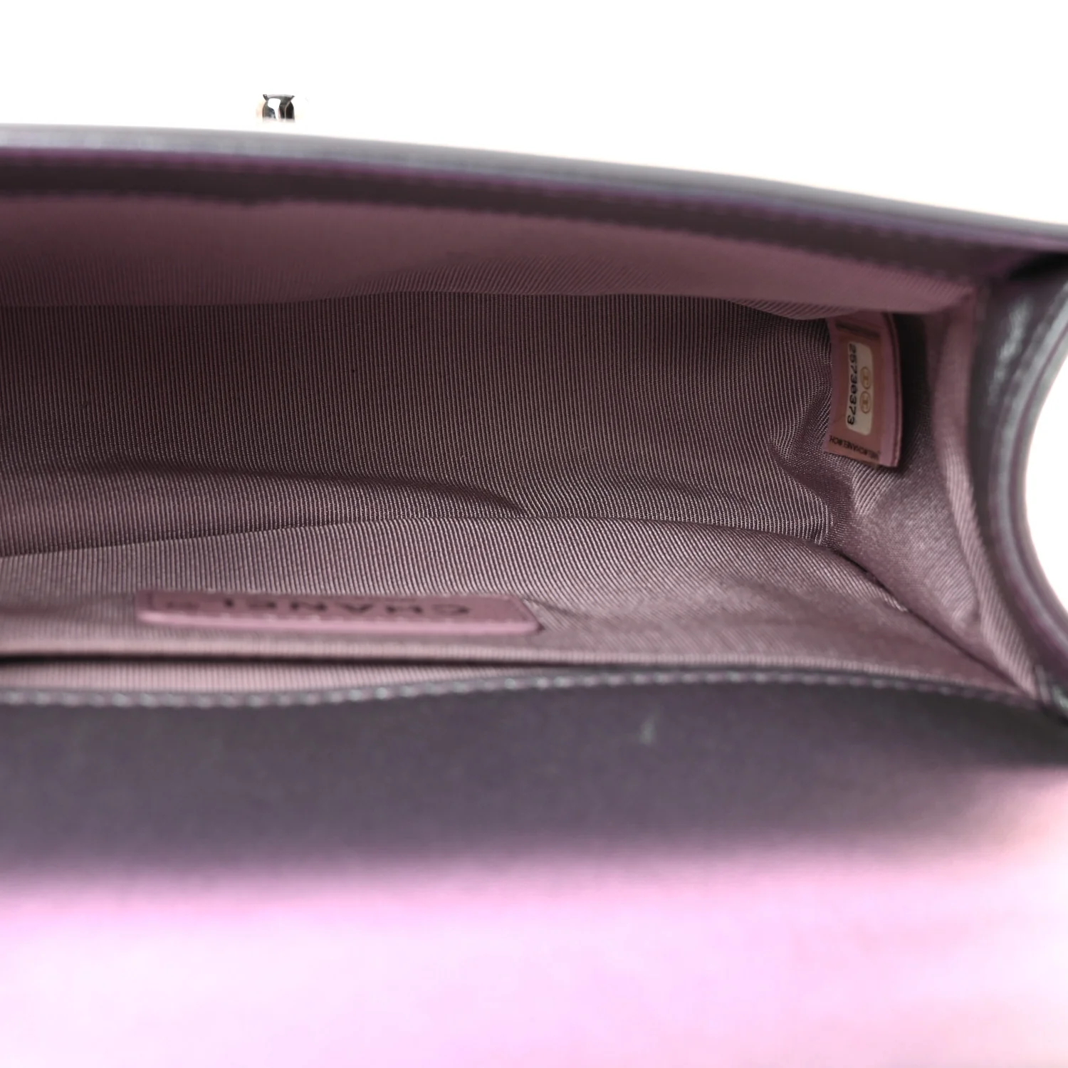 Iridescent Patent Calfskin PVC Quilted Small Boy Flap Light Purple - Image 5