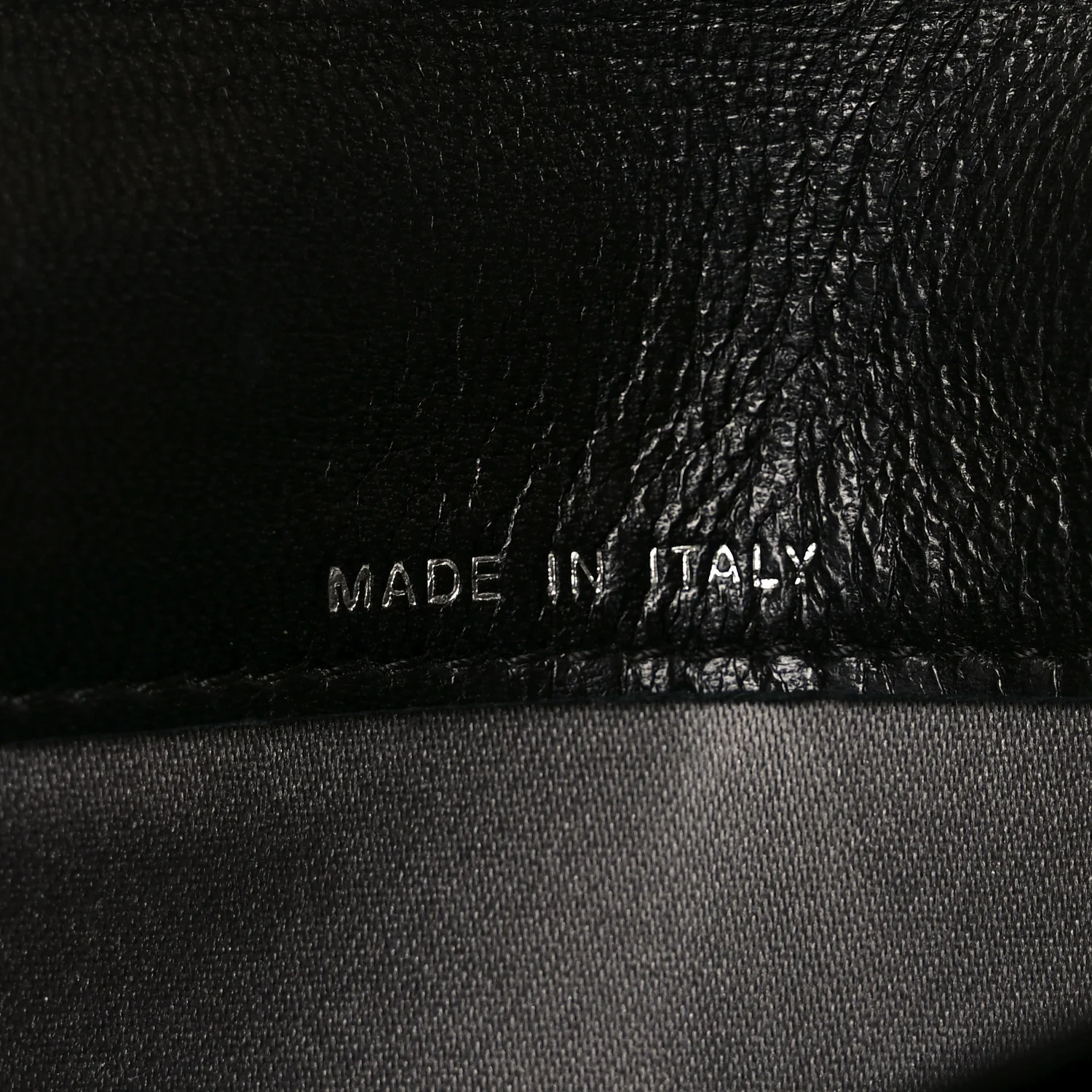 Lambskin Camellia Embossed Yen Wallet Black - Image 7