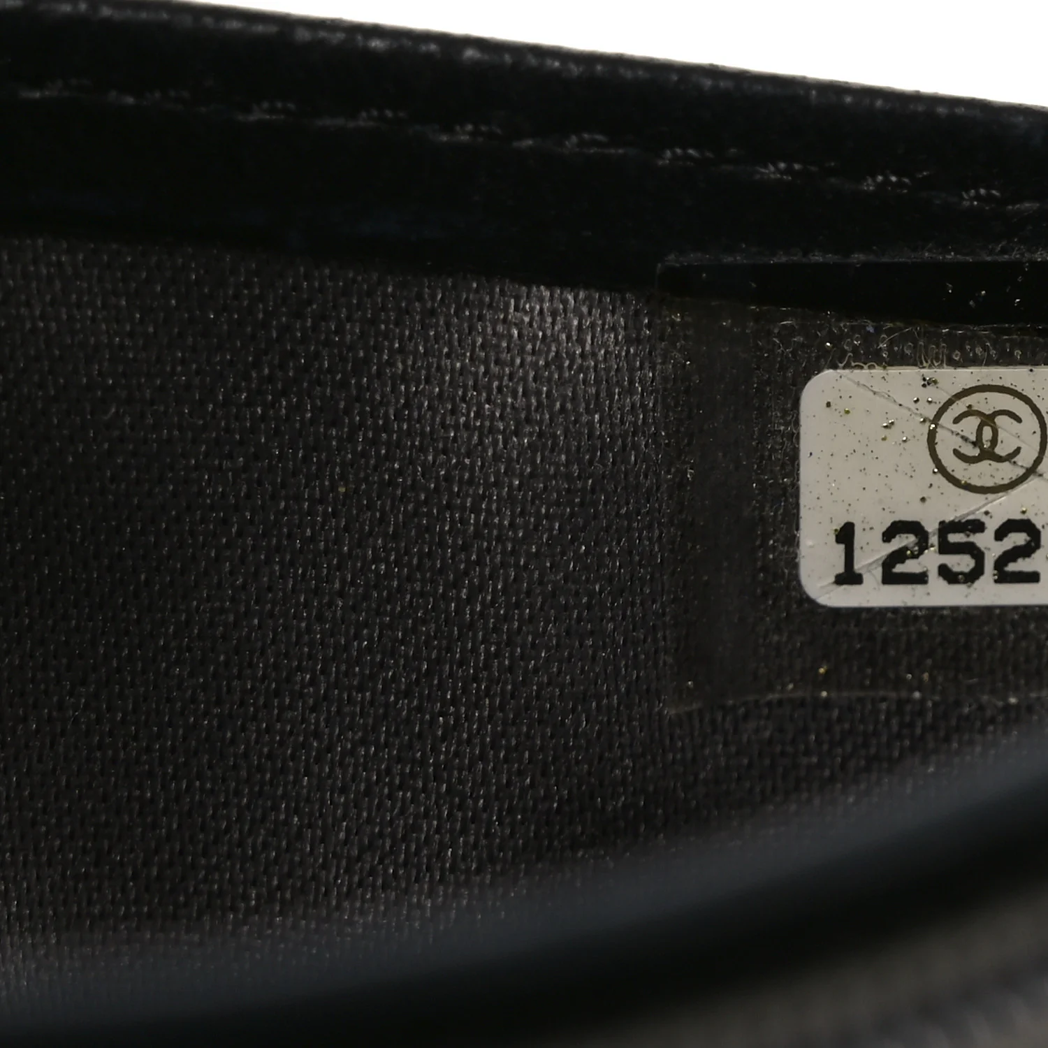 Lambskin Camellia Embossed Yen Wallet Black - Image 8
