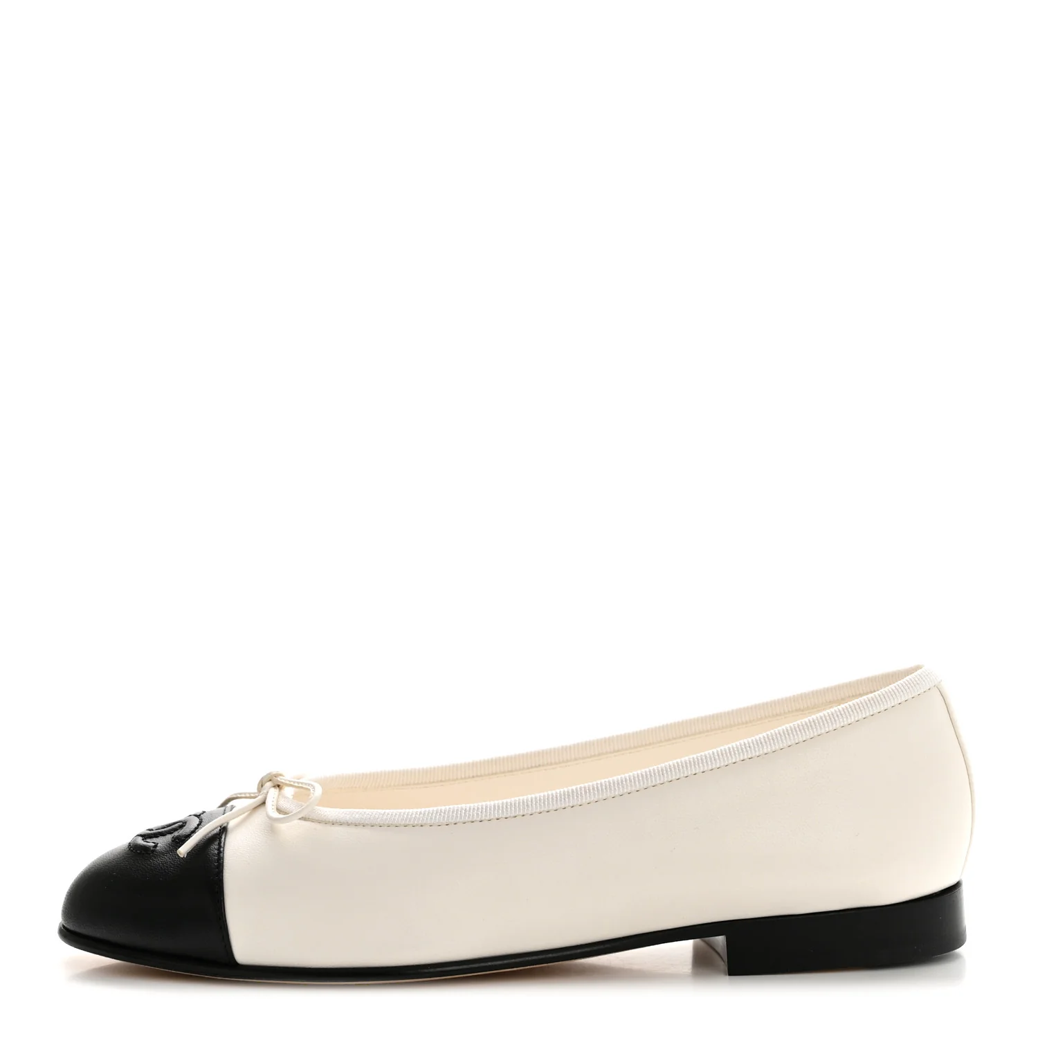 Lambskin Cap Toe CC Ballerina Flats 35 White Black