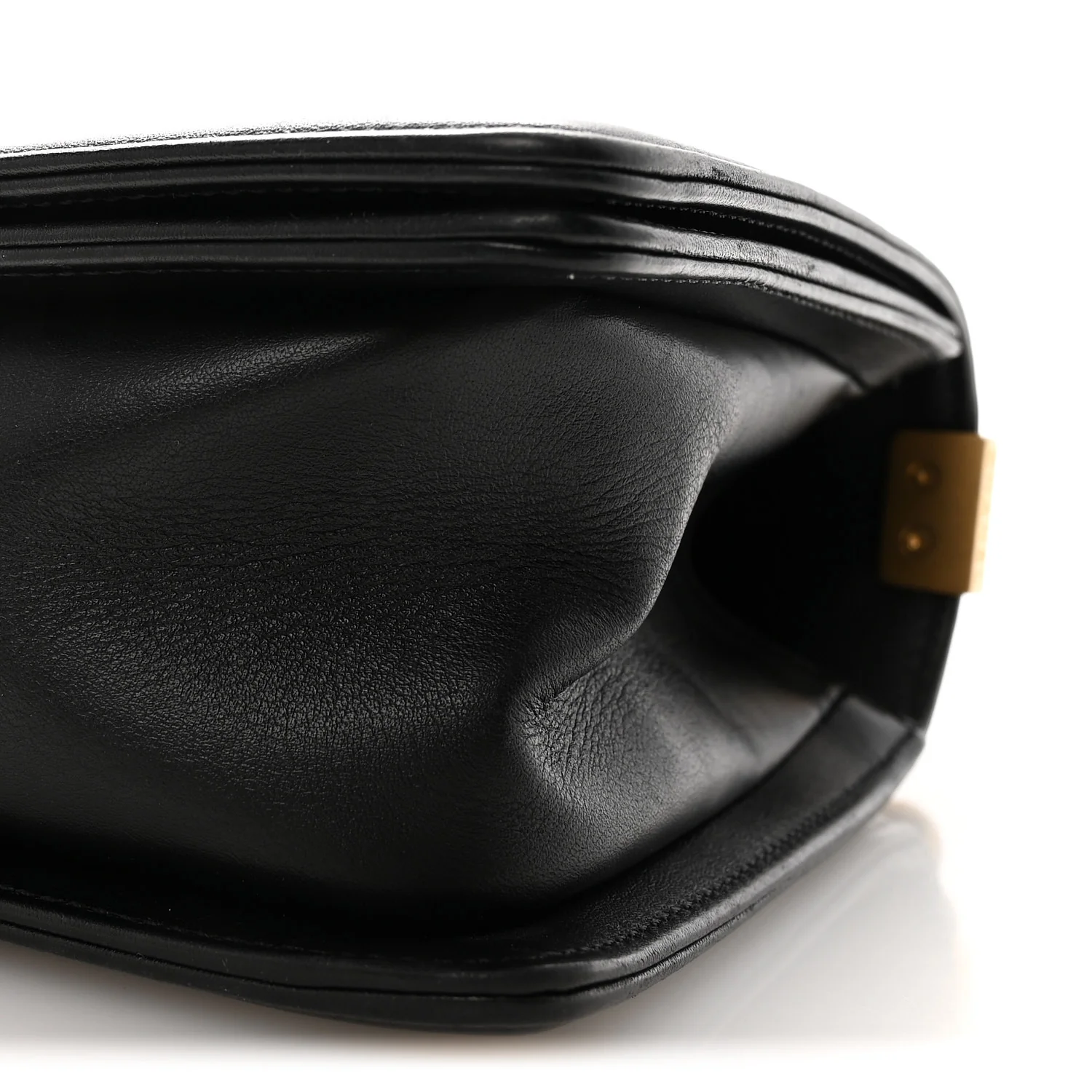 Lambskin Chevron Quilted Medium Boy Flap Black - Image 10