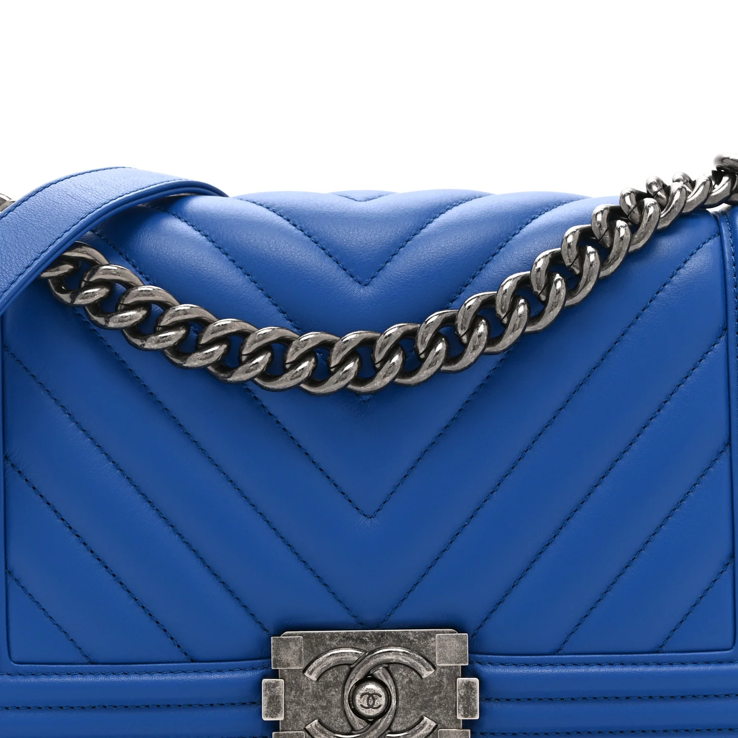 Lambskin Chevron Quilted Medium Boy Flap Blue - Image 8