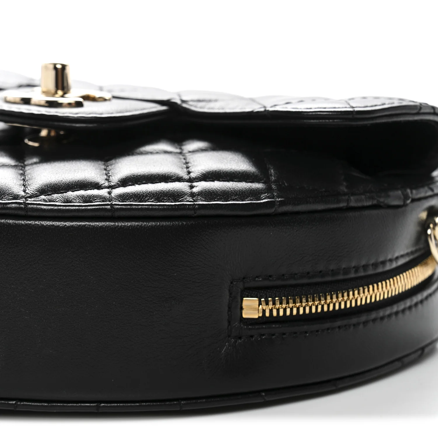 Lambskin Quilted CC In Love Heart Bag Black - Image 10