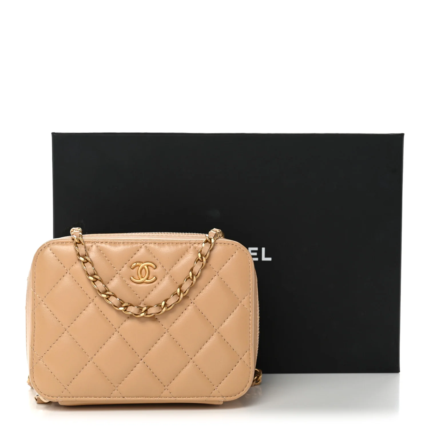 Lambskin Quilted CC Pearl Crush Camera Case Beige - Image 12