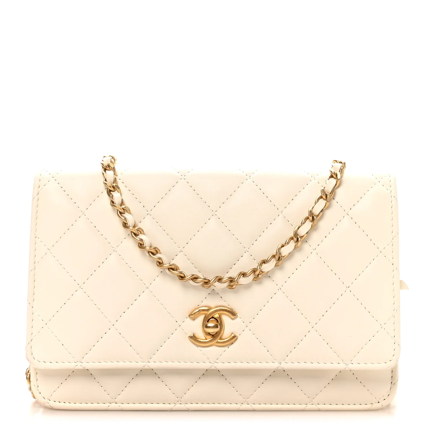 Lambskin Quilted CC Pearl Crush Wallet on Chain WOC White