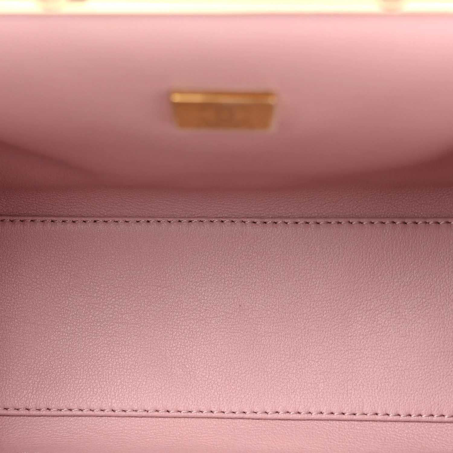 Lambskin Quilted Chain Frame Clutch Pink - Image 5