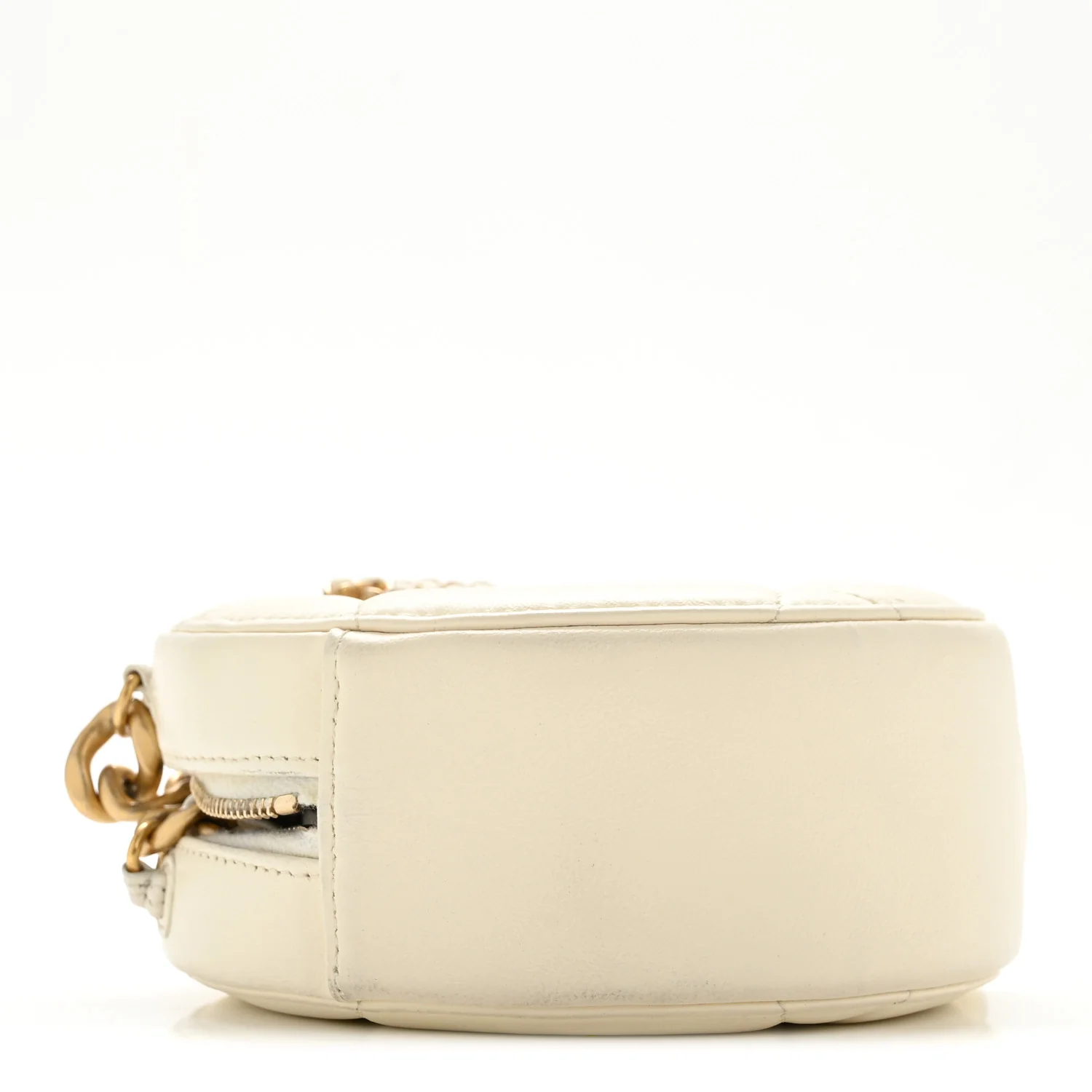 Lambskin Quilted Chanel 19 Round Clutch With Chain White - Image 4