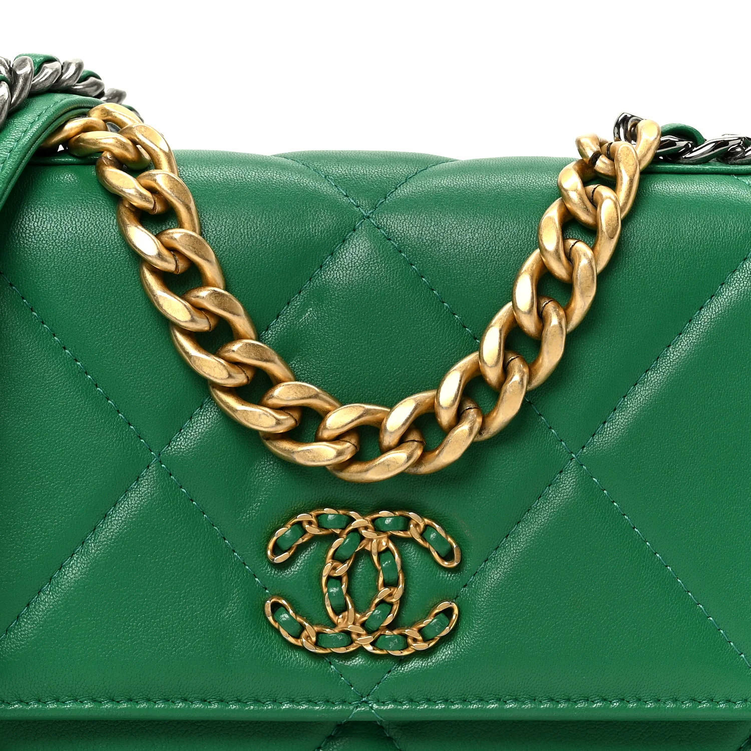 Lambskin Quilted Chanel 19 Wallet On Chain WOC Green - Image 9