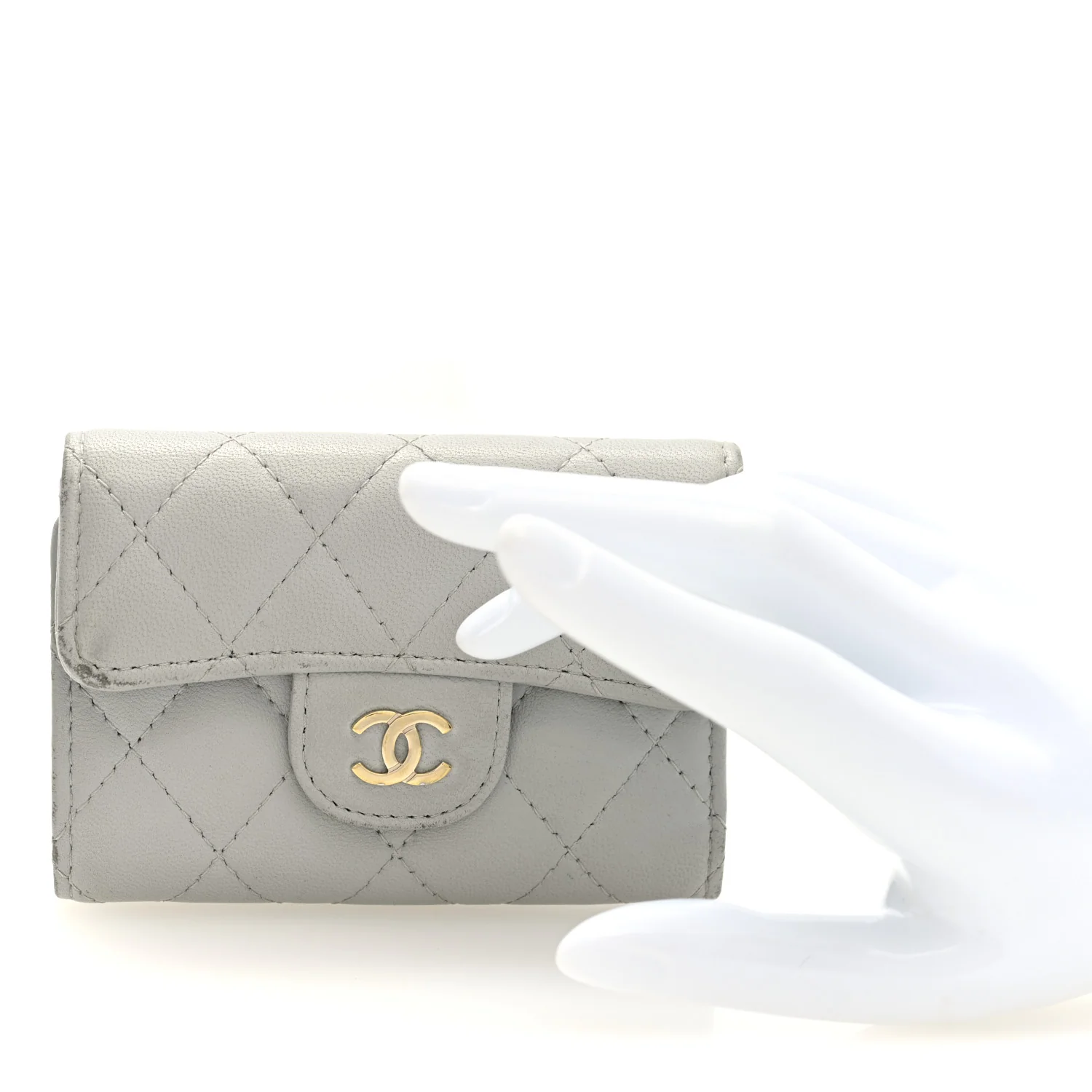Lambskin Quilted Classic 4 Key Holder Wallet Grey - Image 2