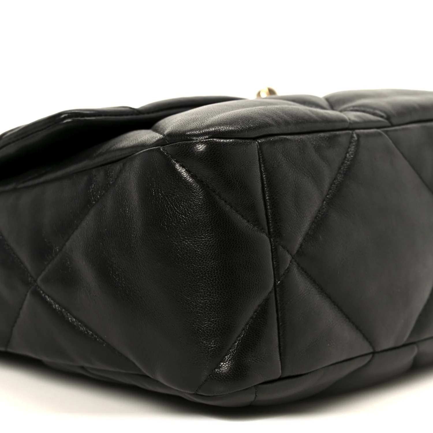 Lambskin Quilted Large Chanel 19 Flap Black - Image 9