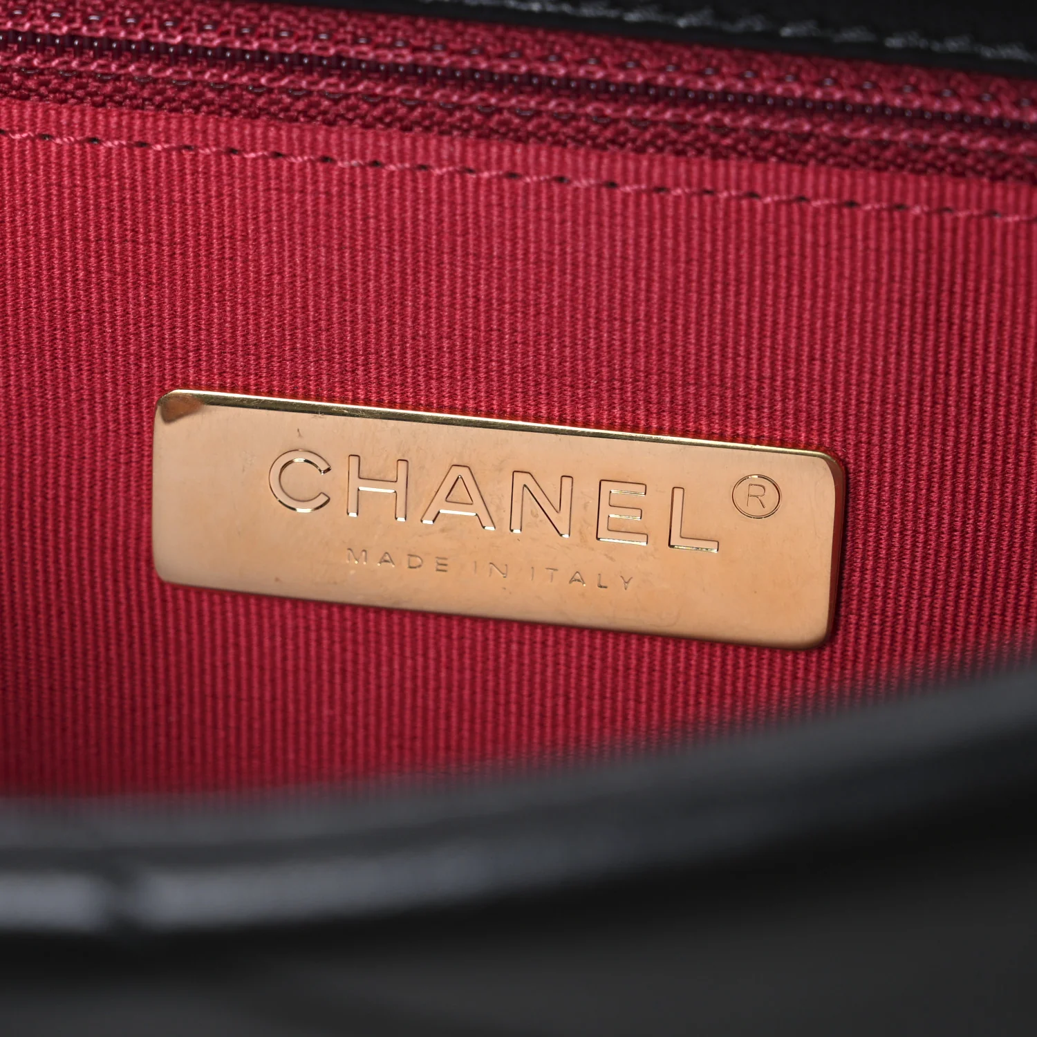 Lambskin Quilted Large Chanel 19 Flap Black - Image 6