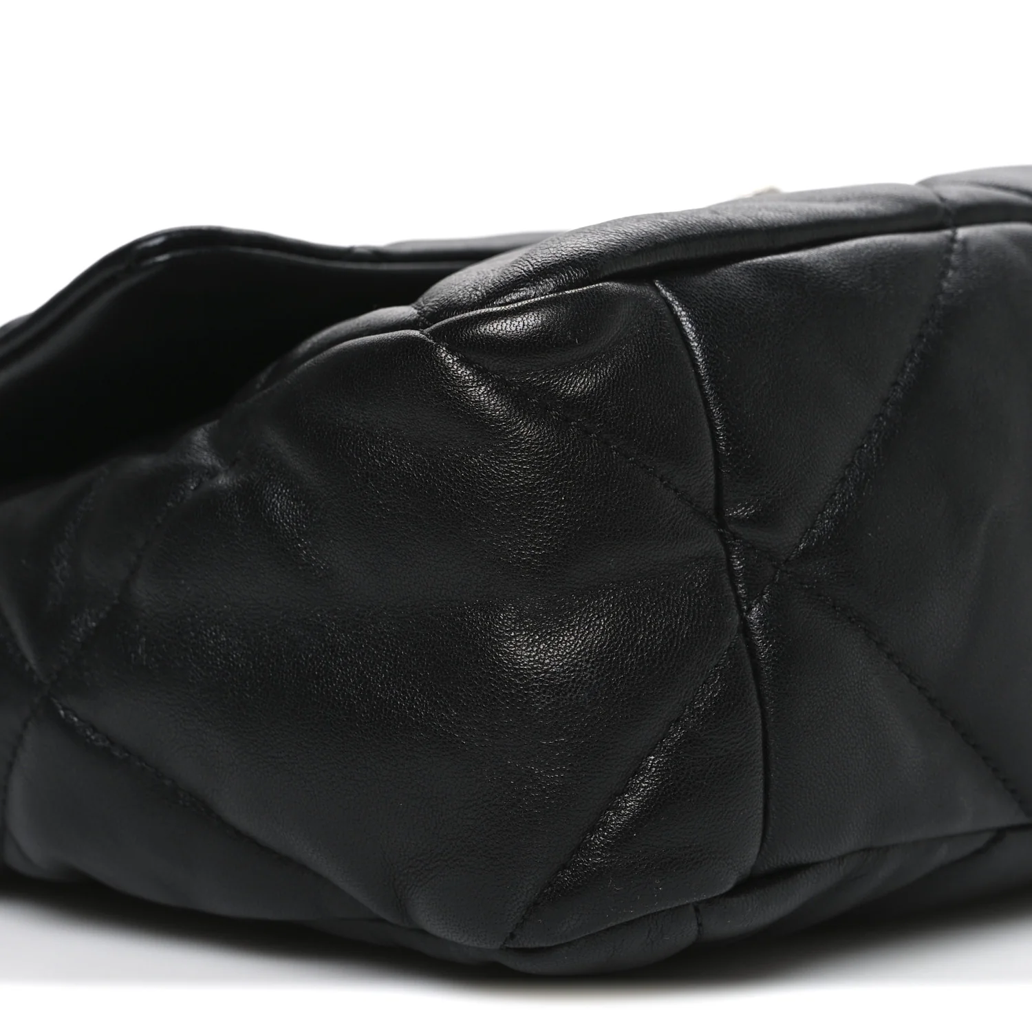 Lambskin Quilted Large Chanel 19 Flap Black - Image 9