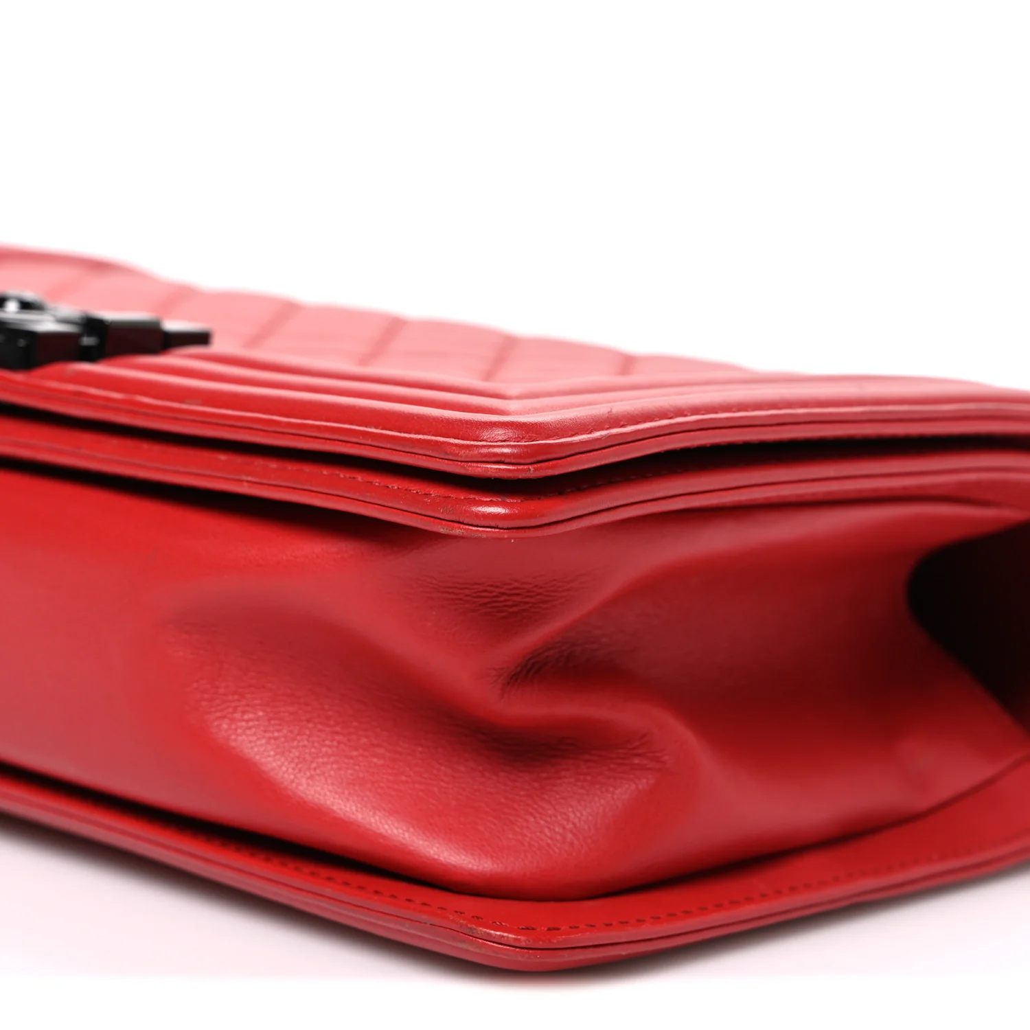 Lambskin Quilted Medium Boy Flap Red - Image 10