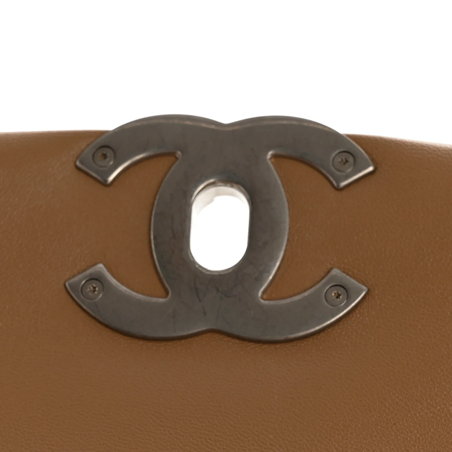 Lambskin Quilted Medium Chanel 19 Flap Beige - Image 11
